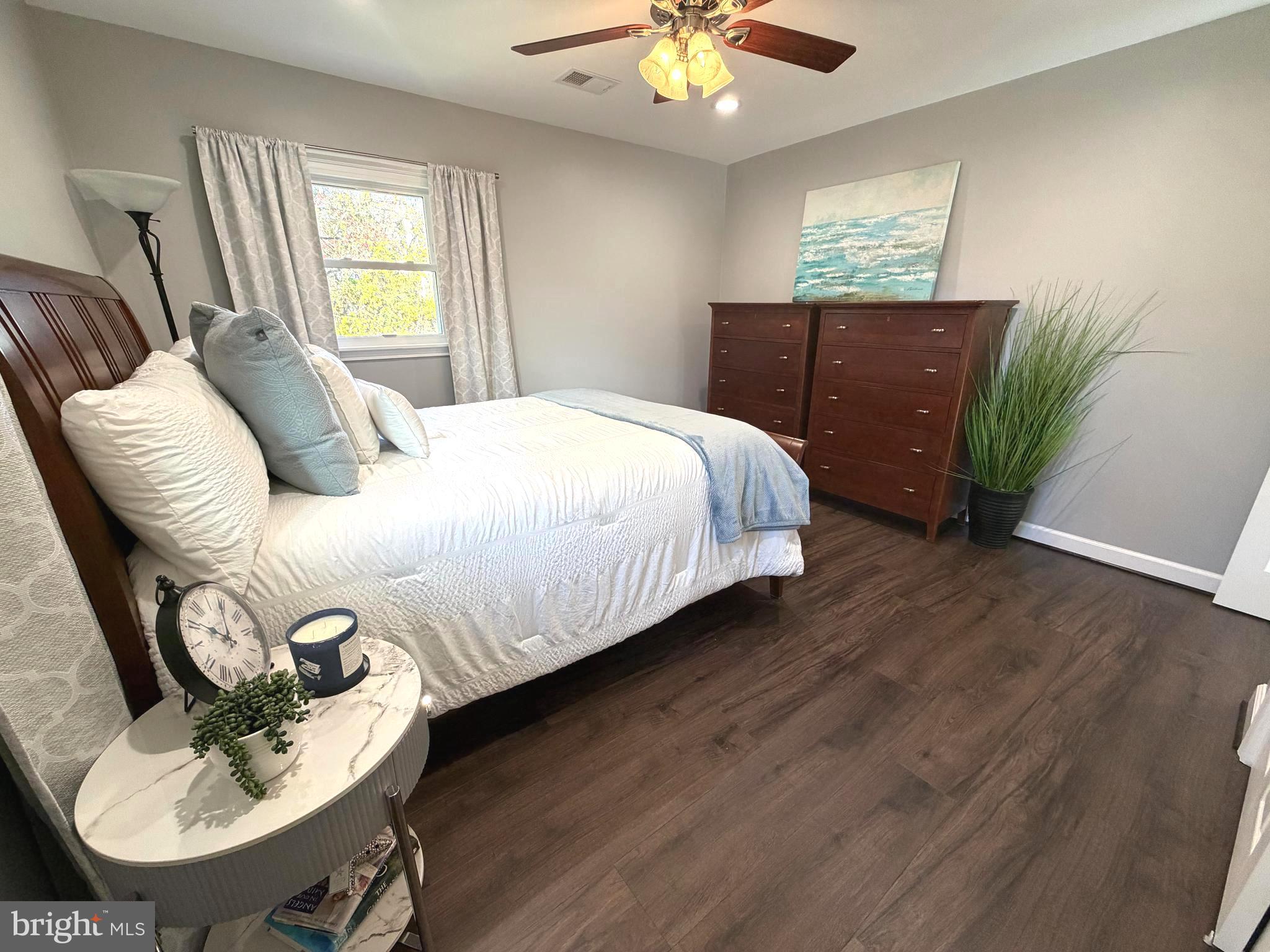 HAMMOND PARK - Residential