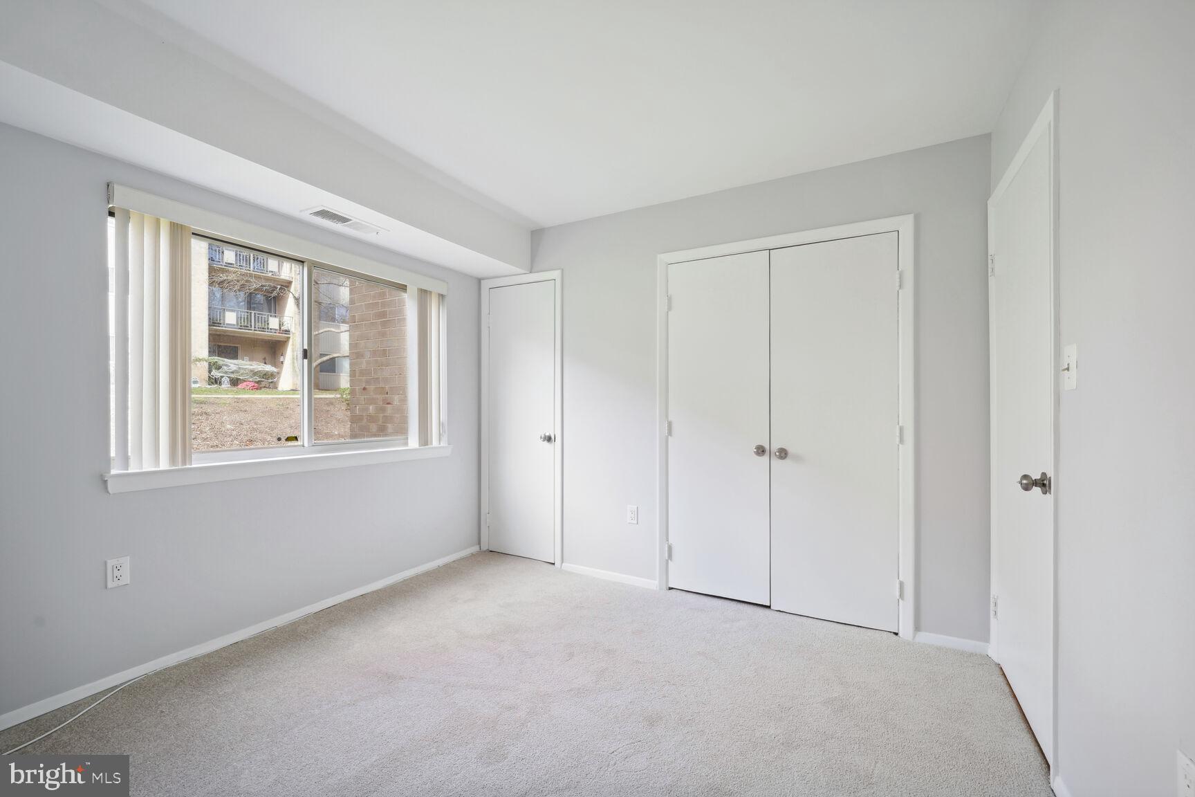 BETHESDA PARK - Residential