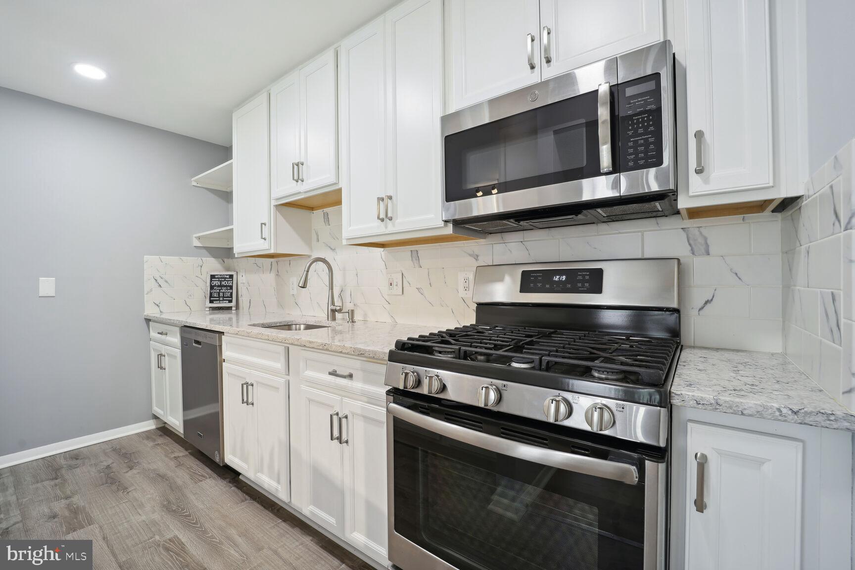 BETHESDA PARK - Residential