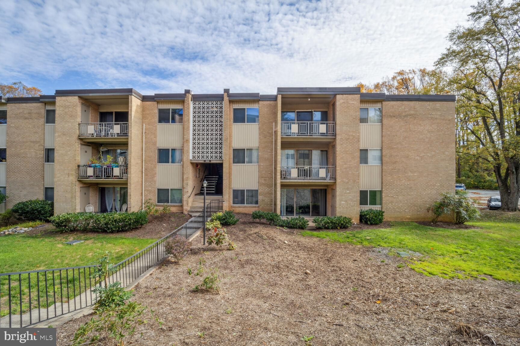 BETHESDA PARK - Residential