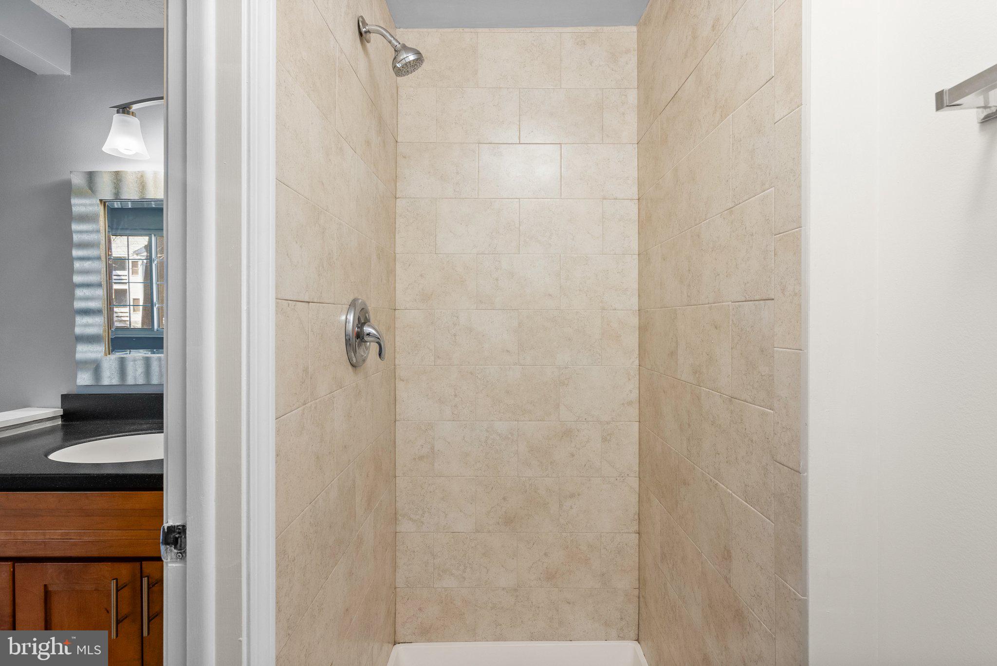 FLINT HILL MANOR - Residential