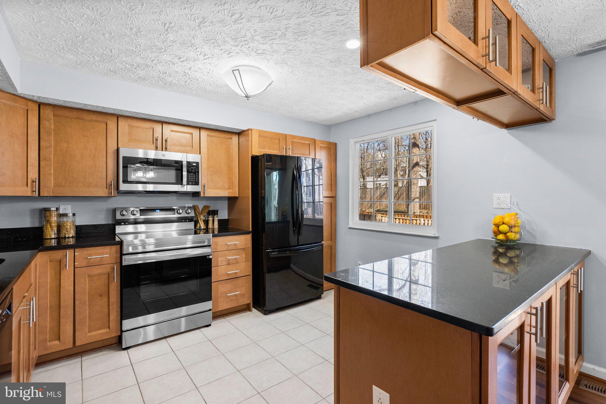 FLINT HILL MANOR - Residential