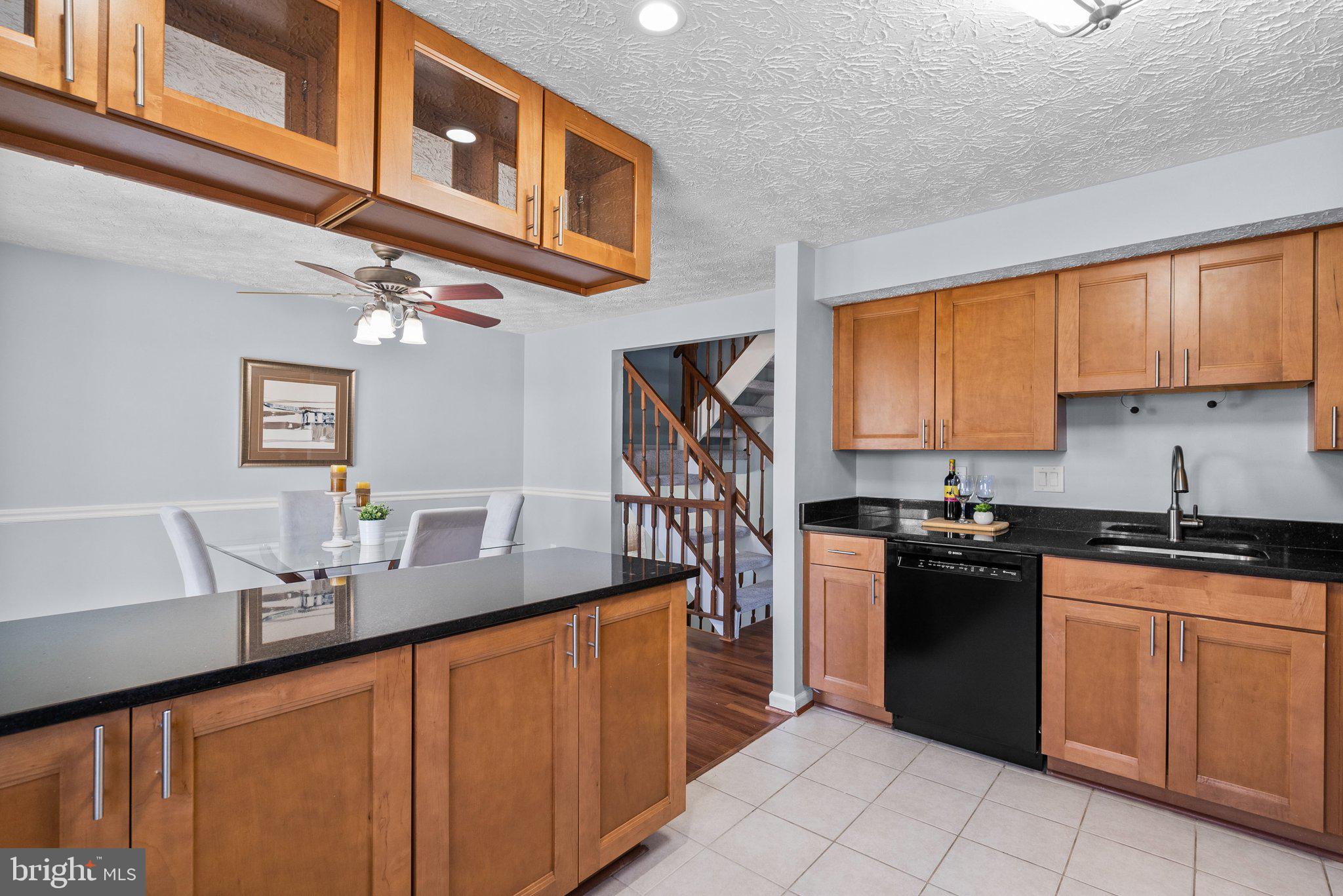 FLINT HILL MANOR - Residential