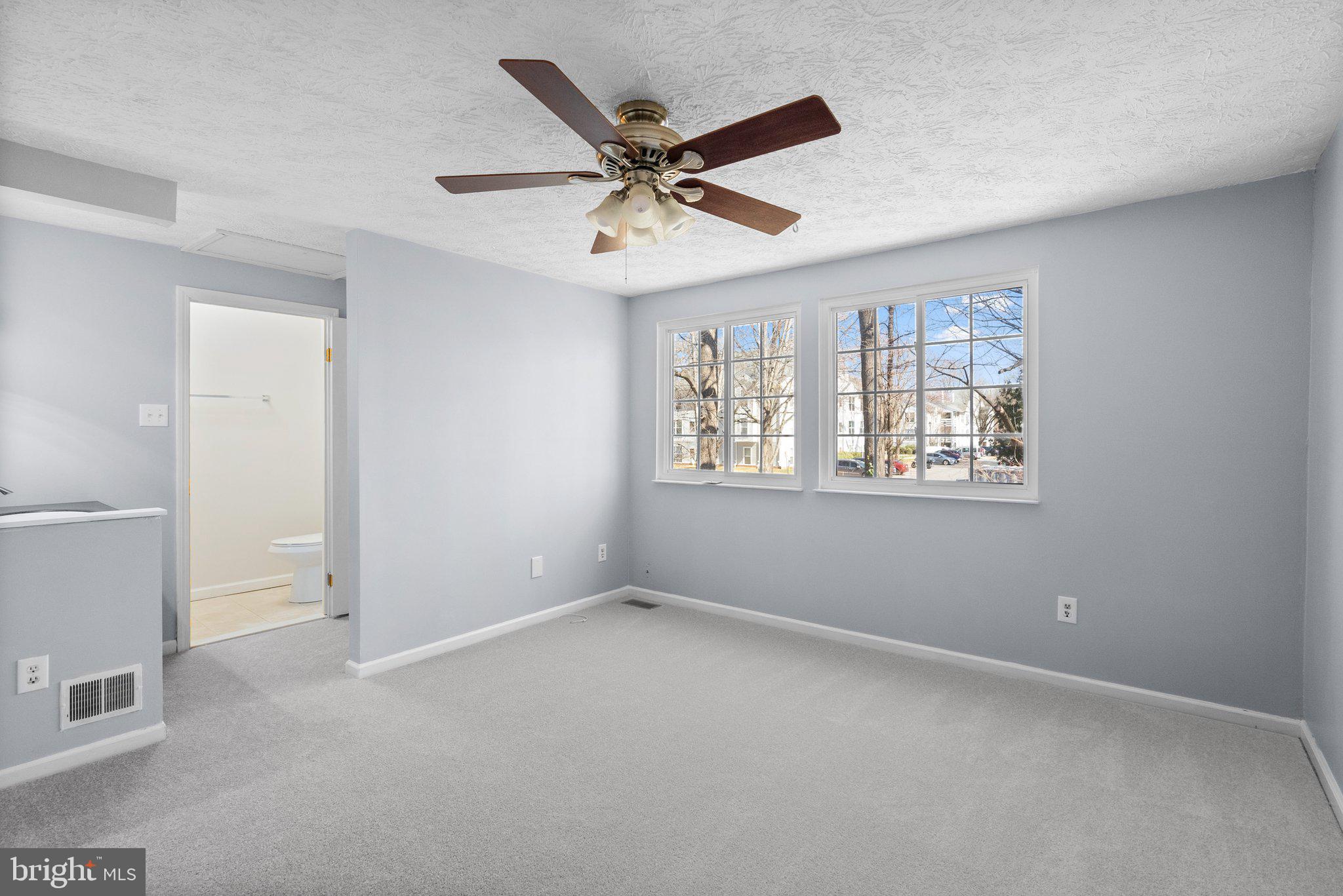 FLINT HILL MANOR - Residential