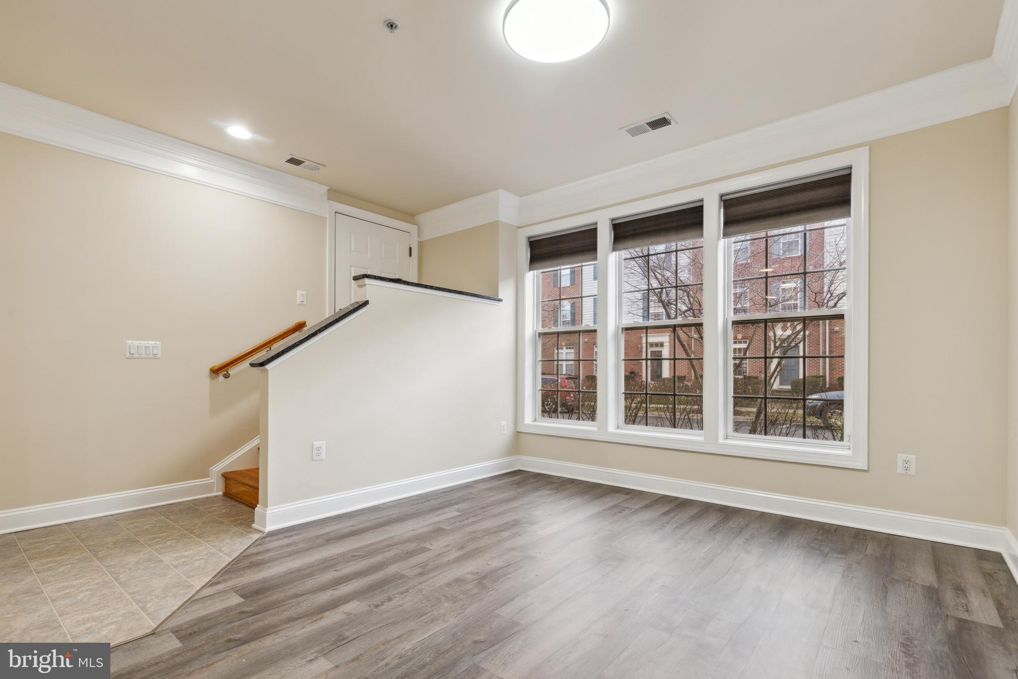 POTOMAC CLUB - Residential