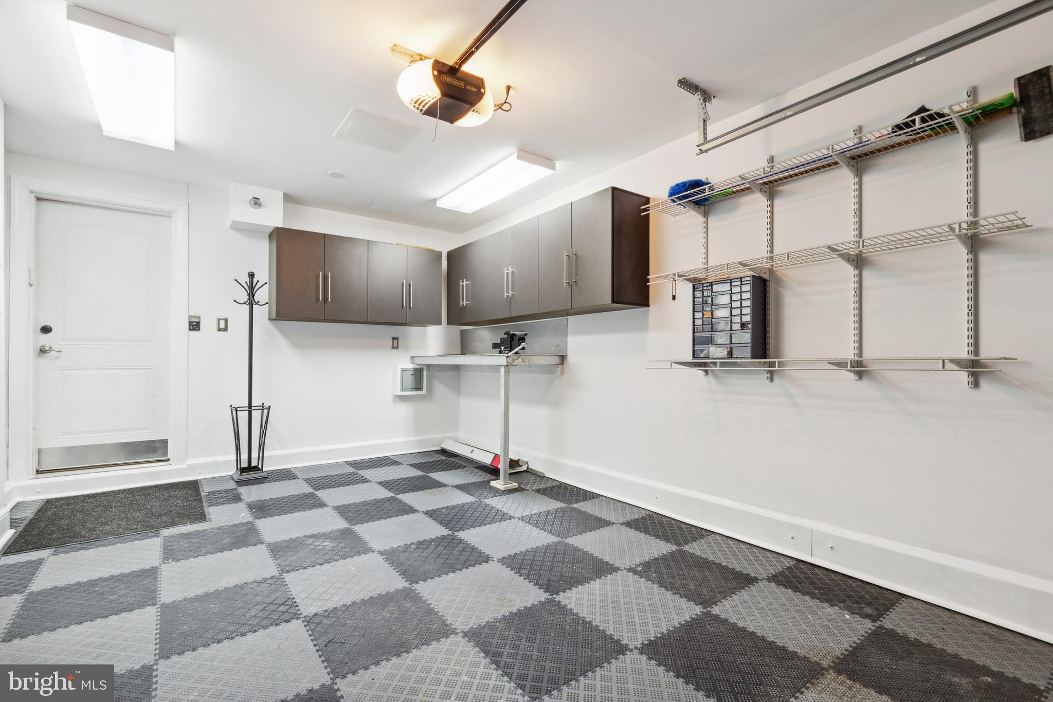 POTOMAC CLUB - Residential