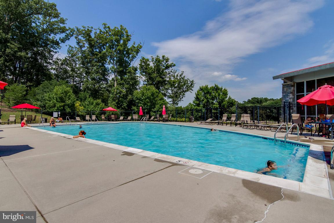 POTOMAC CLUB - Residential