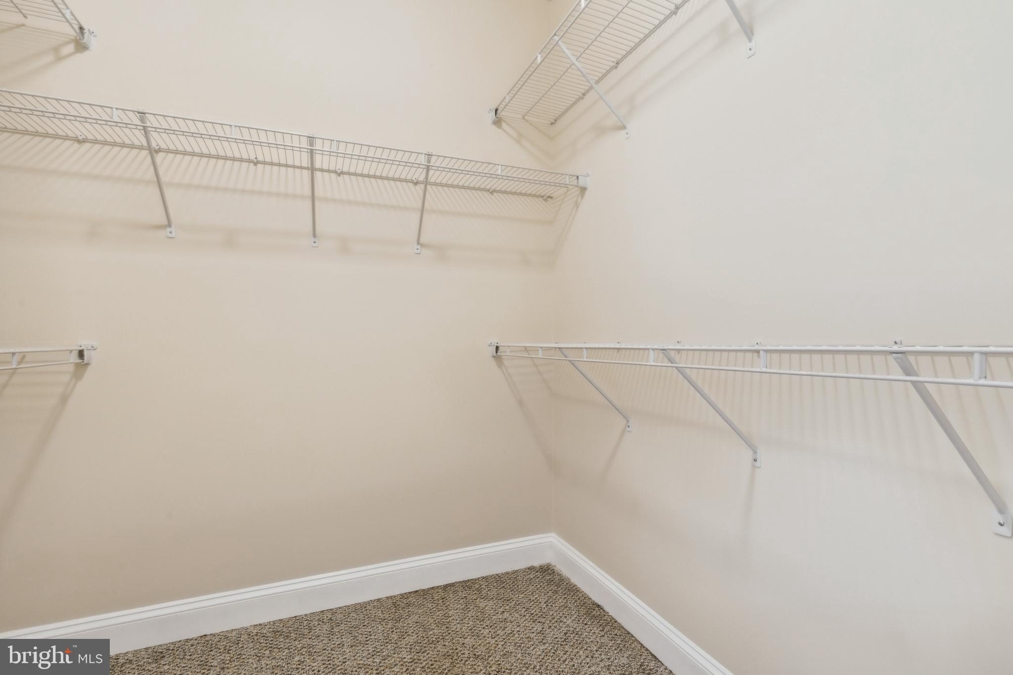 POTOMAC CLUB - Residential