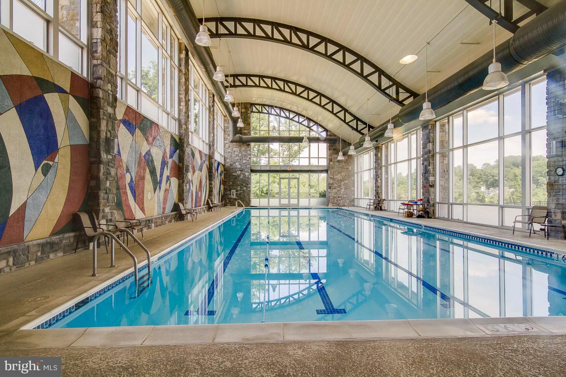 POTOMAC CLUB - Residential