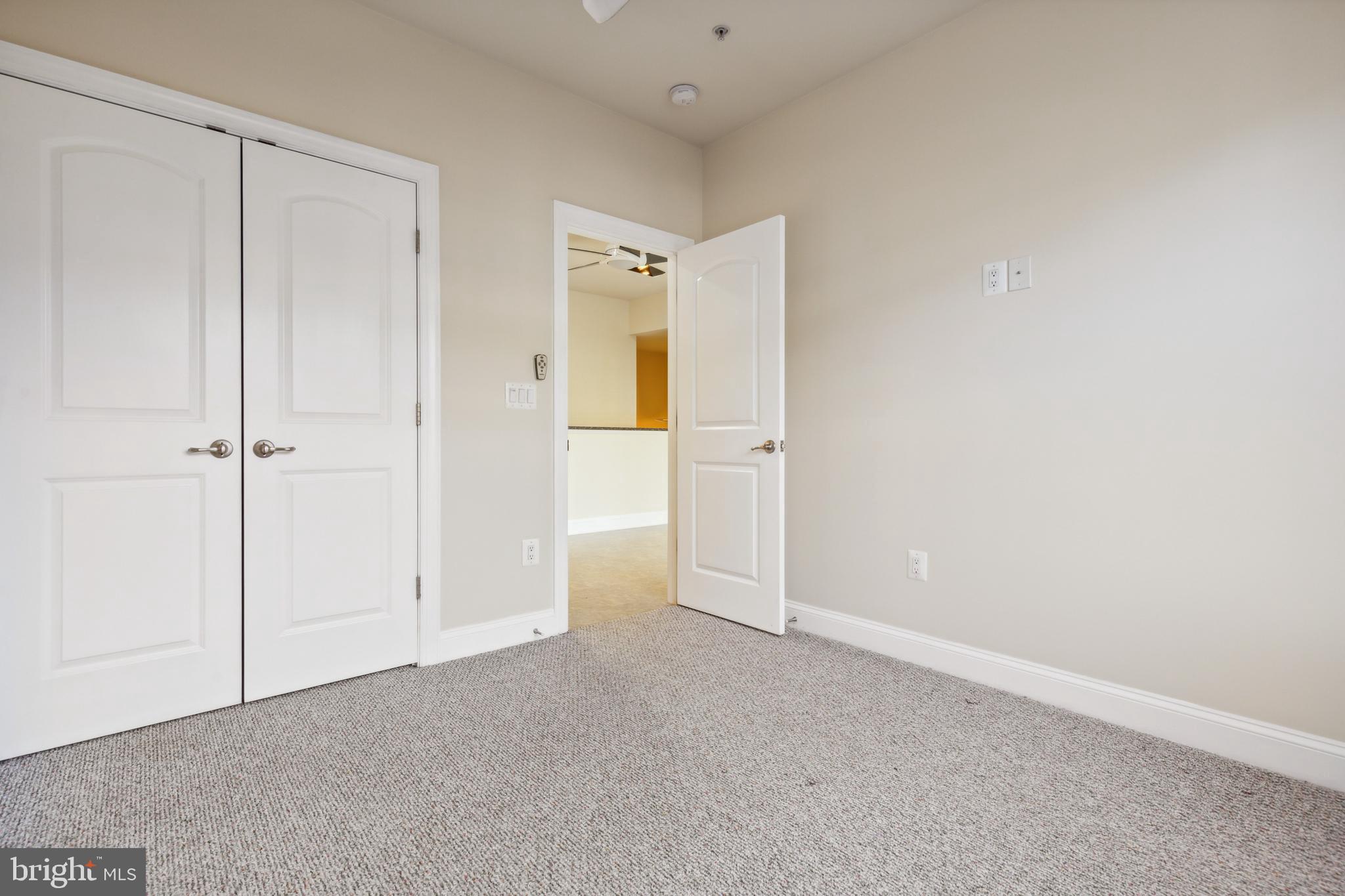 POTOMAC CLUB - Residential