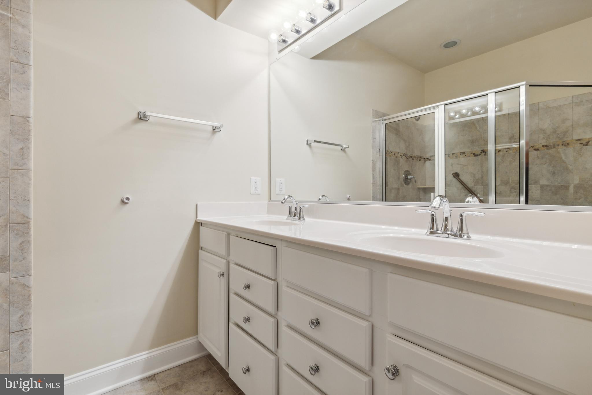 POTOMAC CLUB - Residential