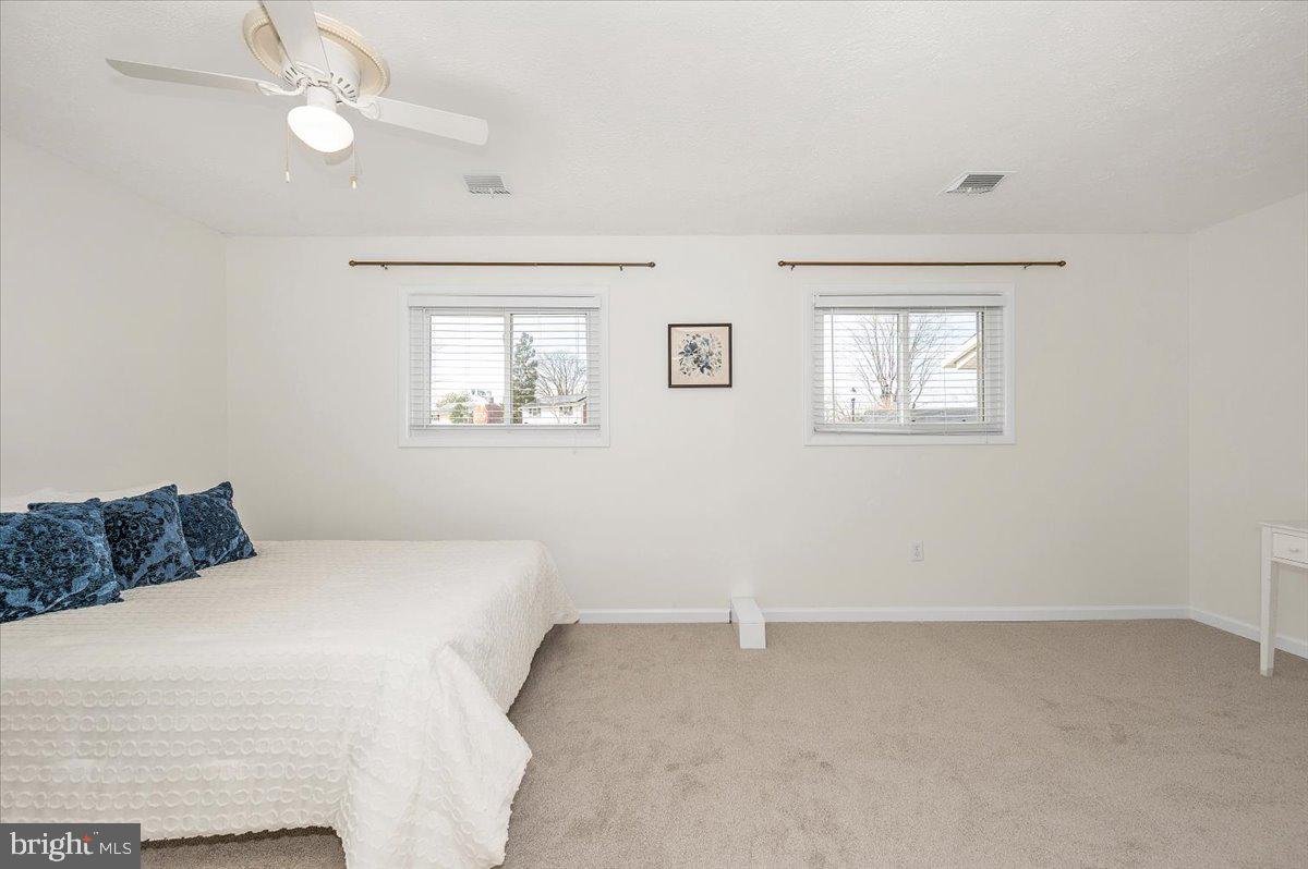 COLLEGE ESTATES - Residential