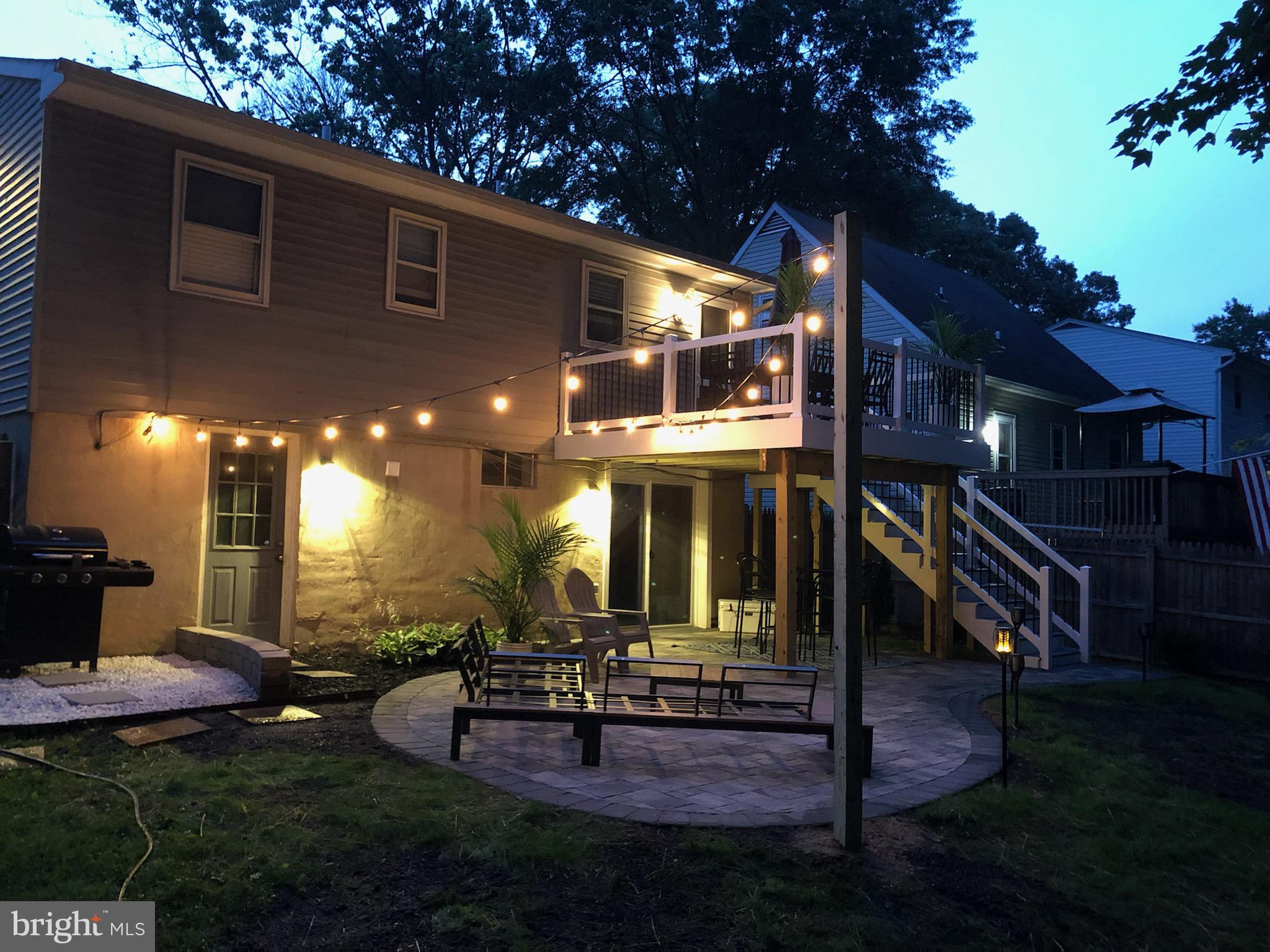 CARROLLTON MANOR - Residential Lease