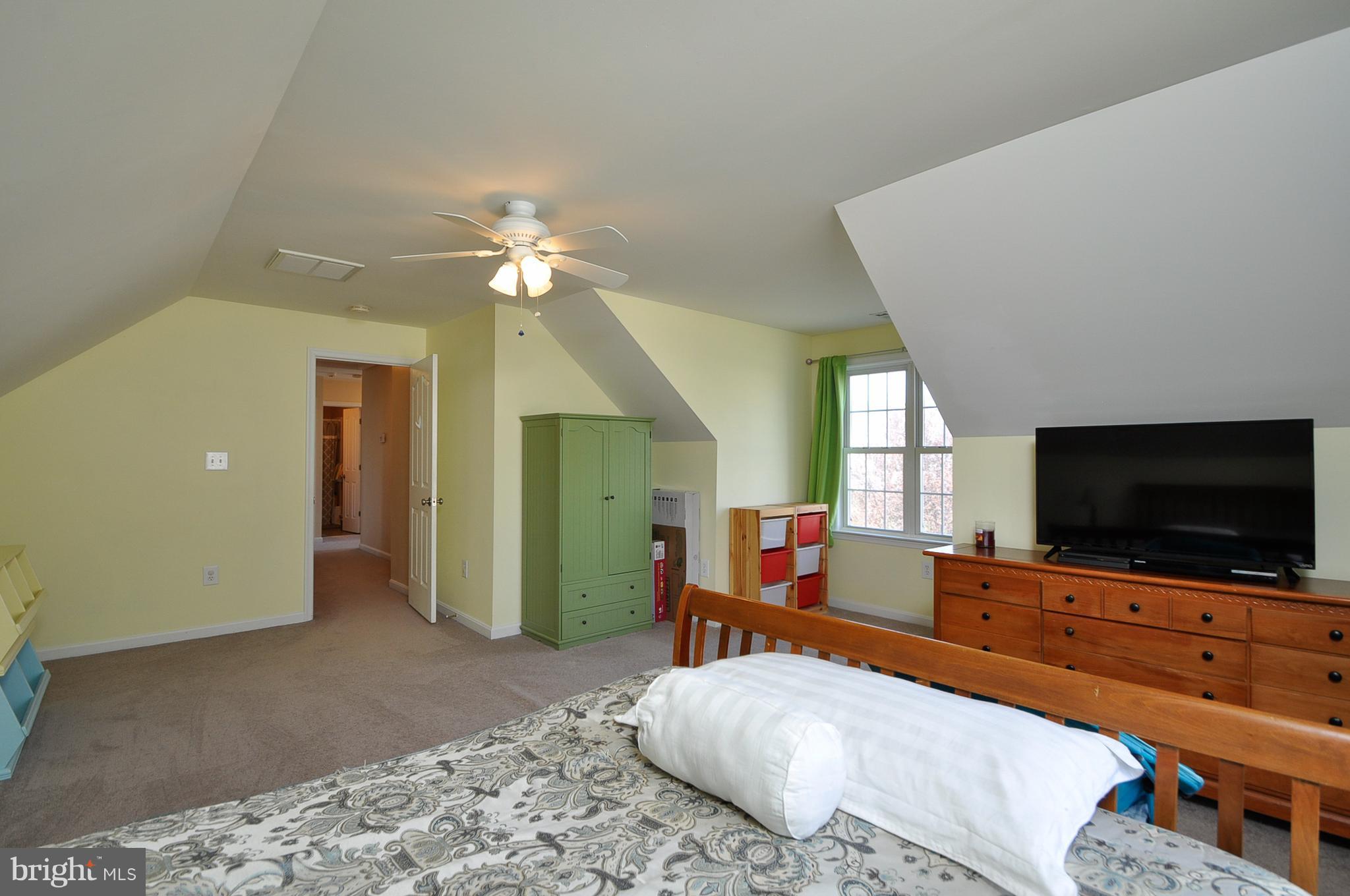 LEE'S HILL - Residential