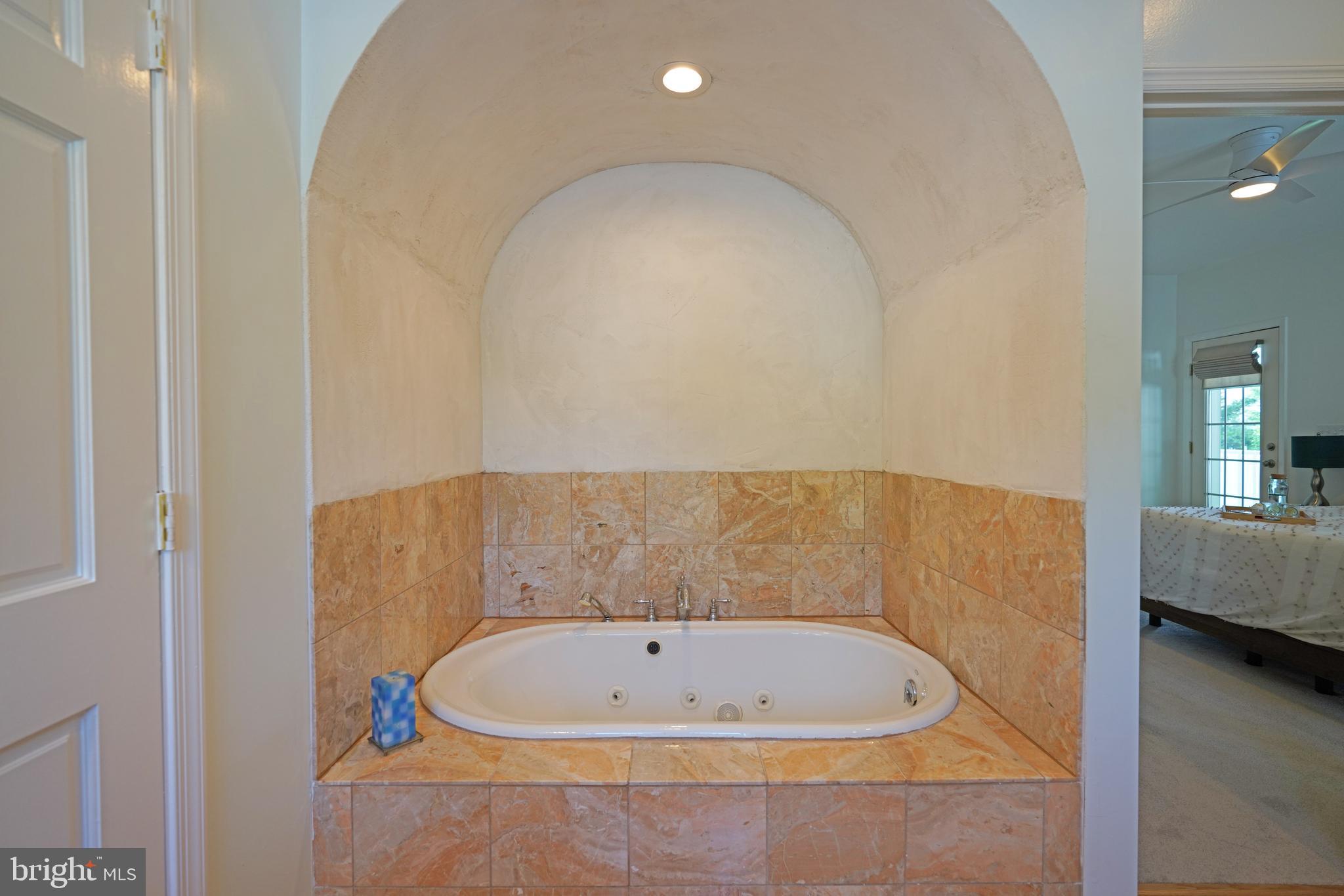 PILOTTOWN VILLAGE - Residential