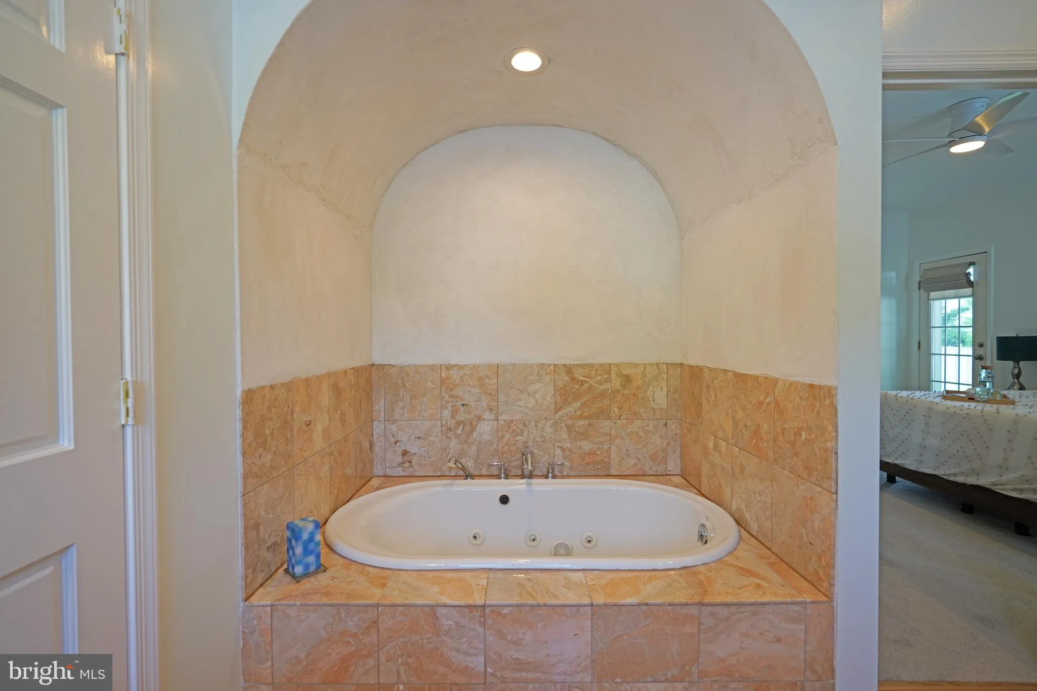 Lewes, Delaware 19958, United States, 4 Bedrooms Bedrooms, ,4 BathroomsBathrooms,Residential,Pending,124897