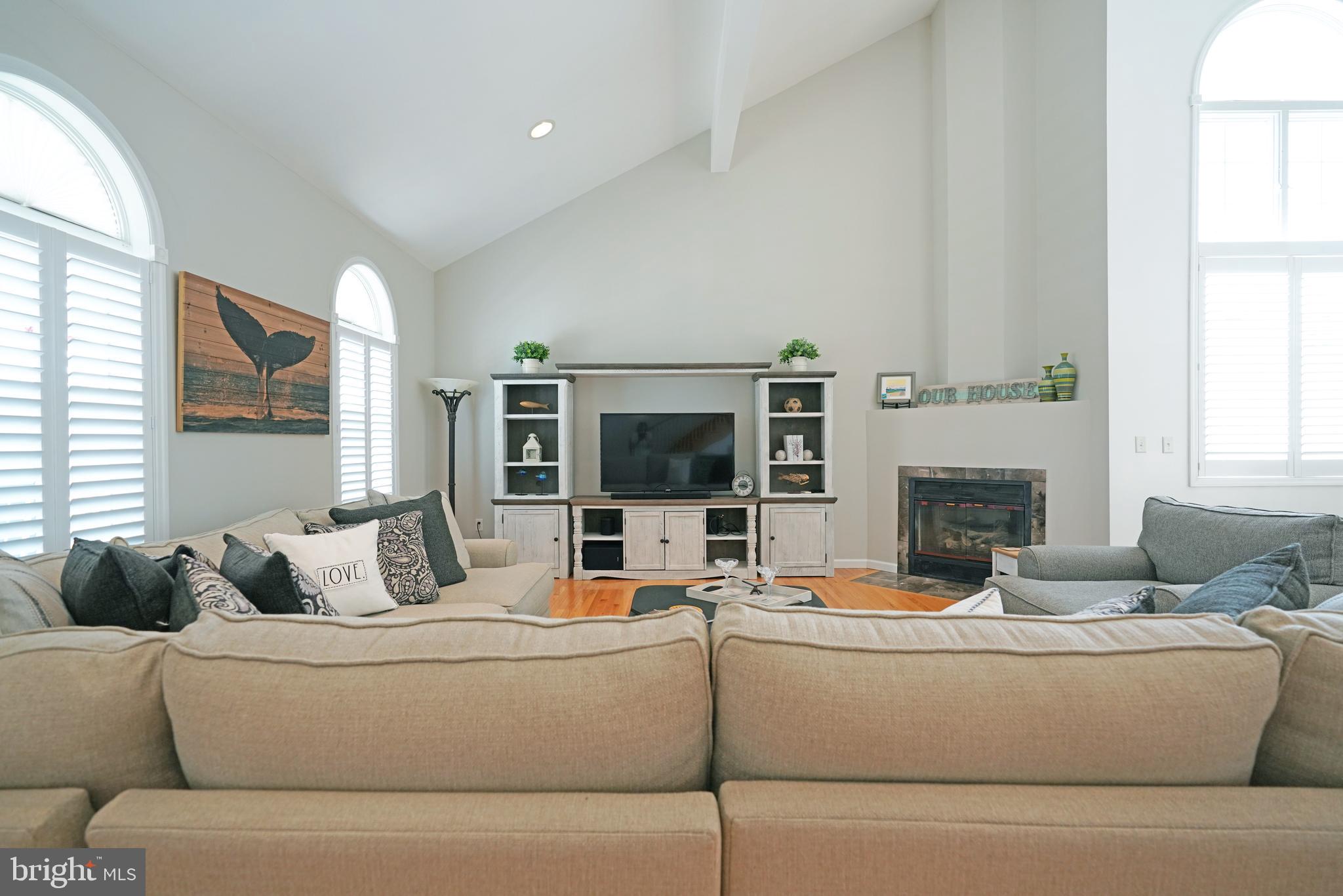 PILOTTOWN VILLAGE - Residential