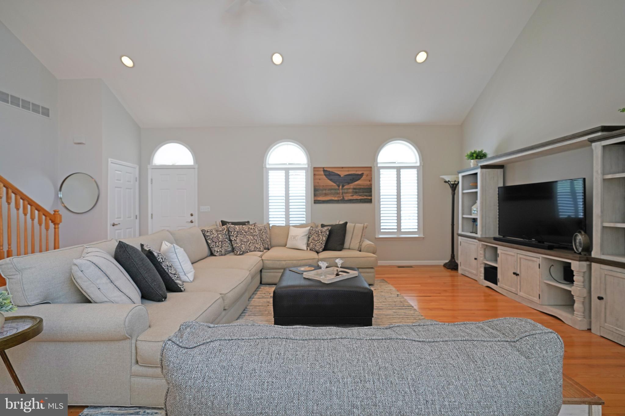 PILOTTOWN VILLAGE - Residential