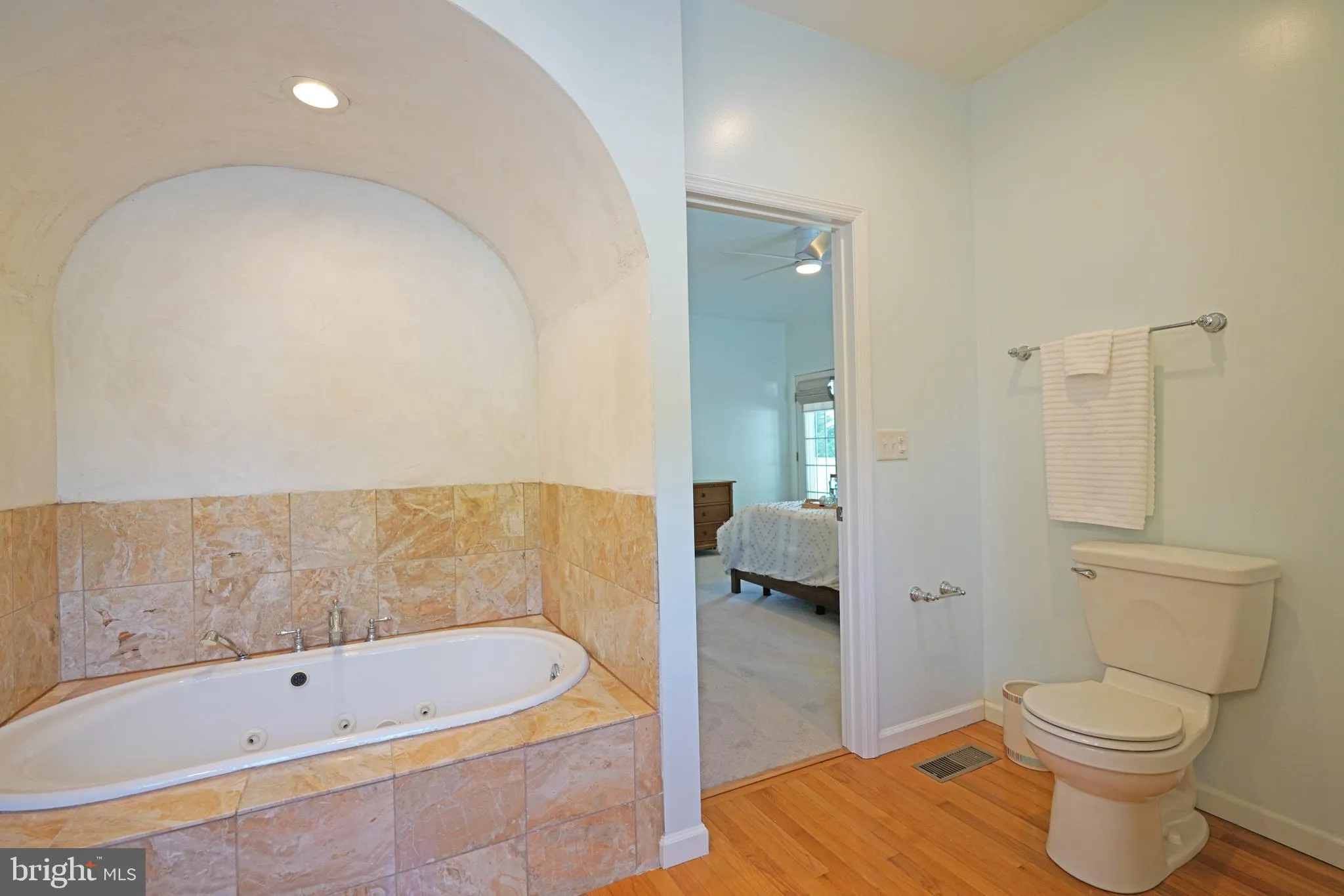 Lewes, Delaware 19958, United States, 4 Bedrooms Bedrooms, ,4 BathroomsBathrooms,Residential,Pending,124897