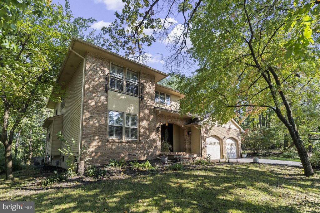 Photo of 31 Signal Drive, VOORHEES, NJ 08043 (MLS # NJCD2129034)