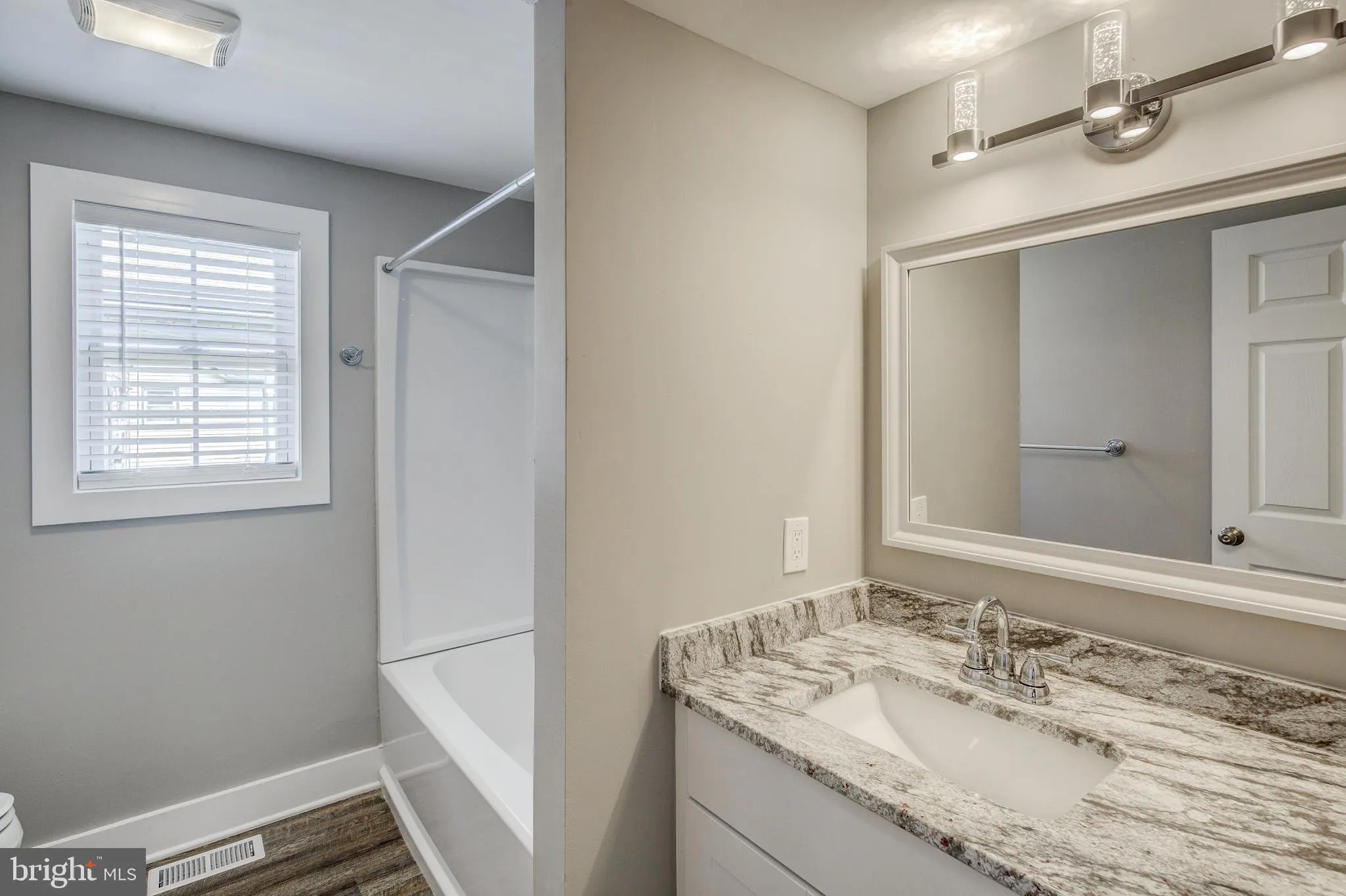 Lawnside, New Jersey 08045, United States, 2 Bedrooms Bedrooms, ,1 BathroomBathrooms,Residential,Active,150483