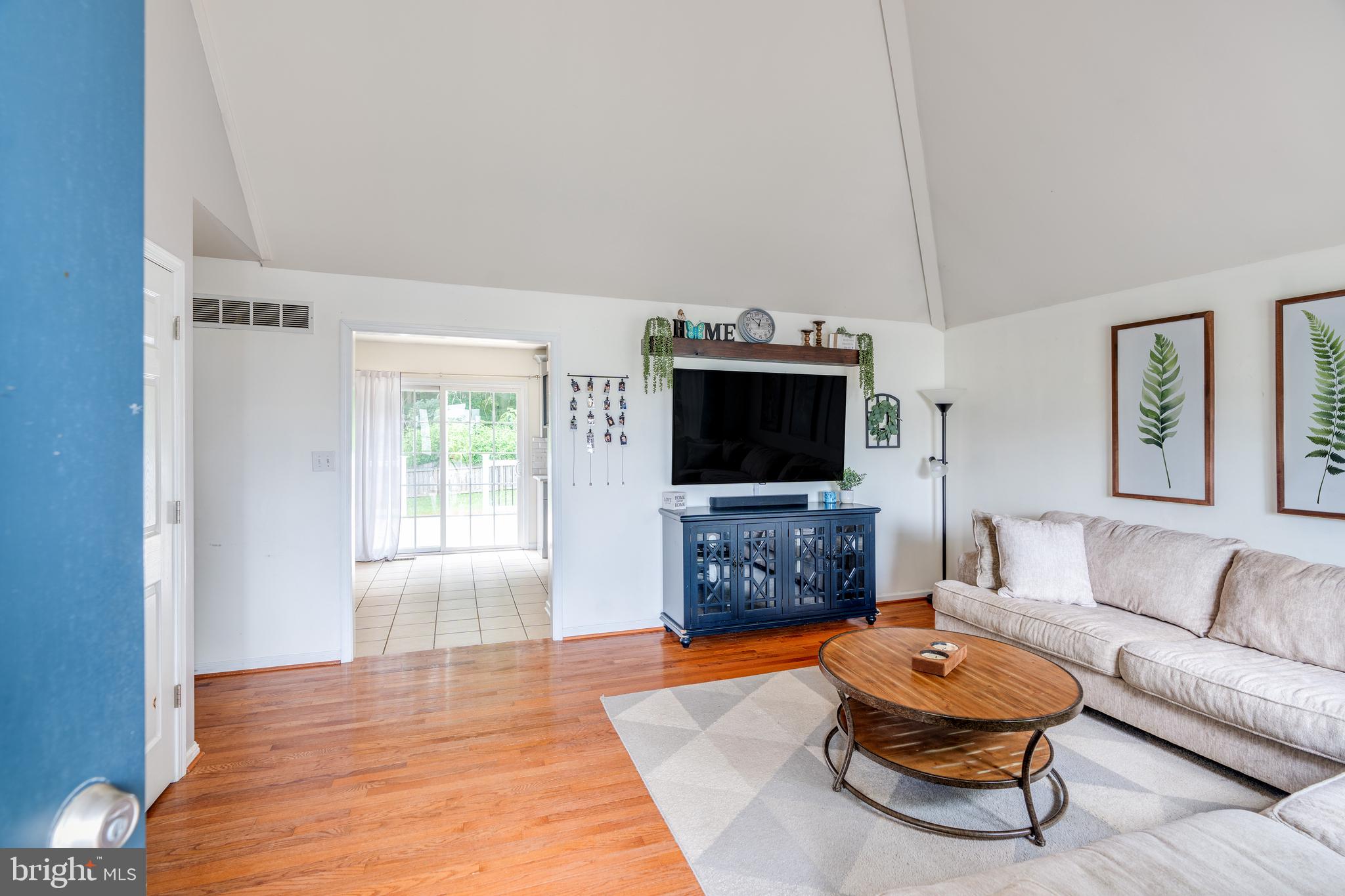 MONTGOMERY INDIAN SPRING - Residential