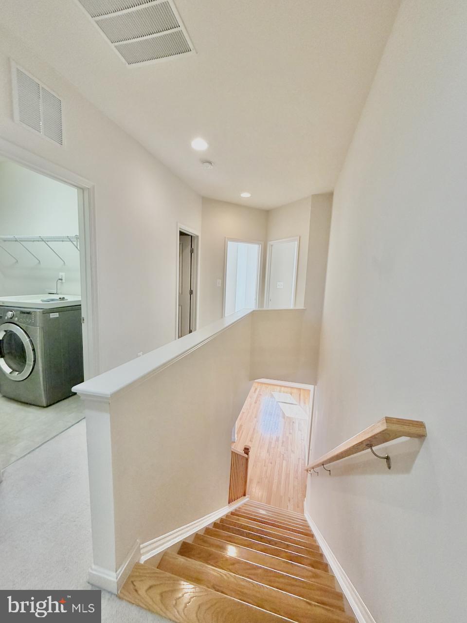 BRAMBLETON - Residential