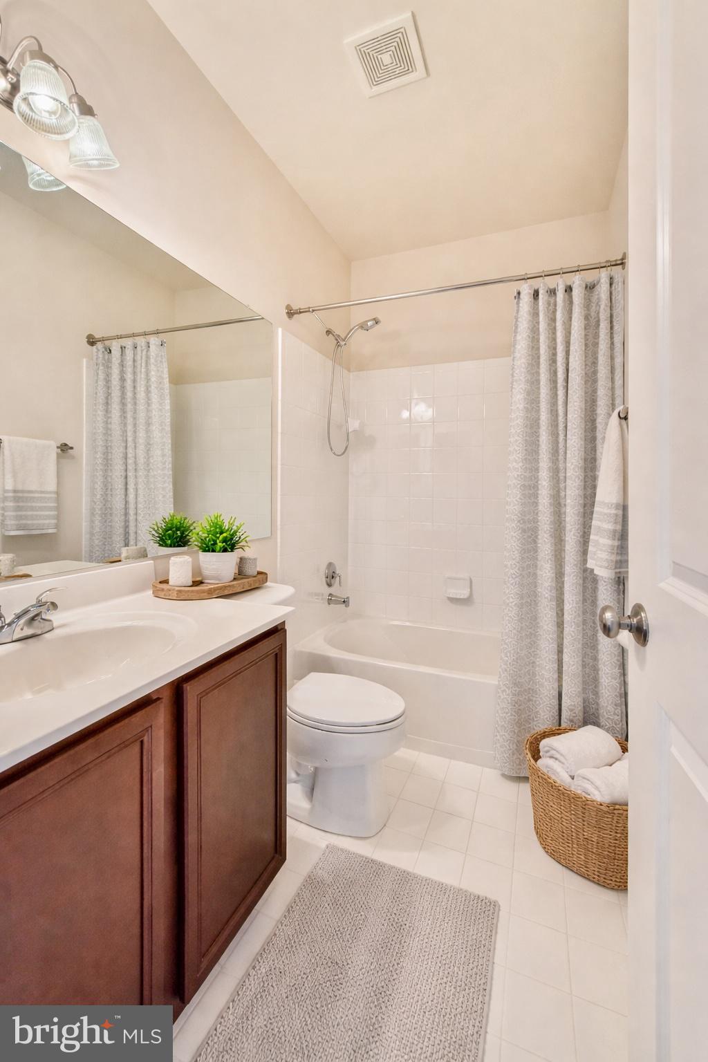 BRAMBLETON - Residential