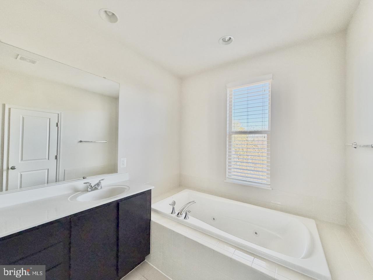 BRAMBLETON - Residential