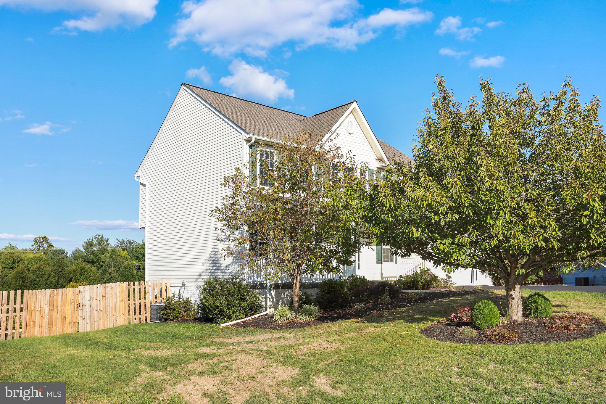 GAP VIEW VILLAGE - Residential