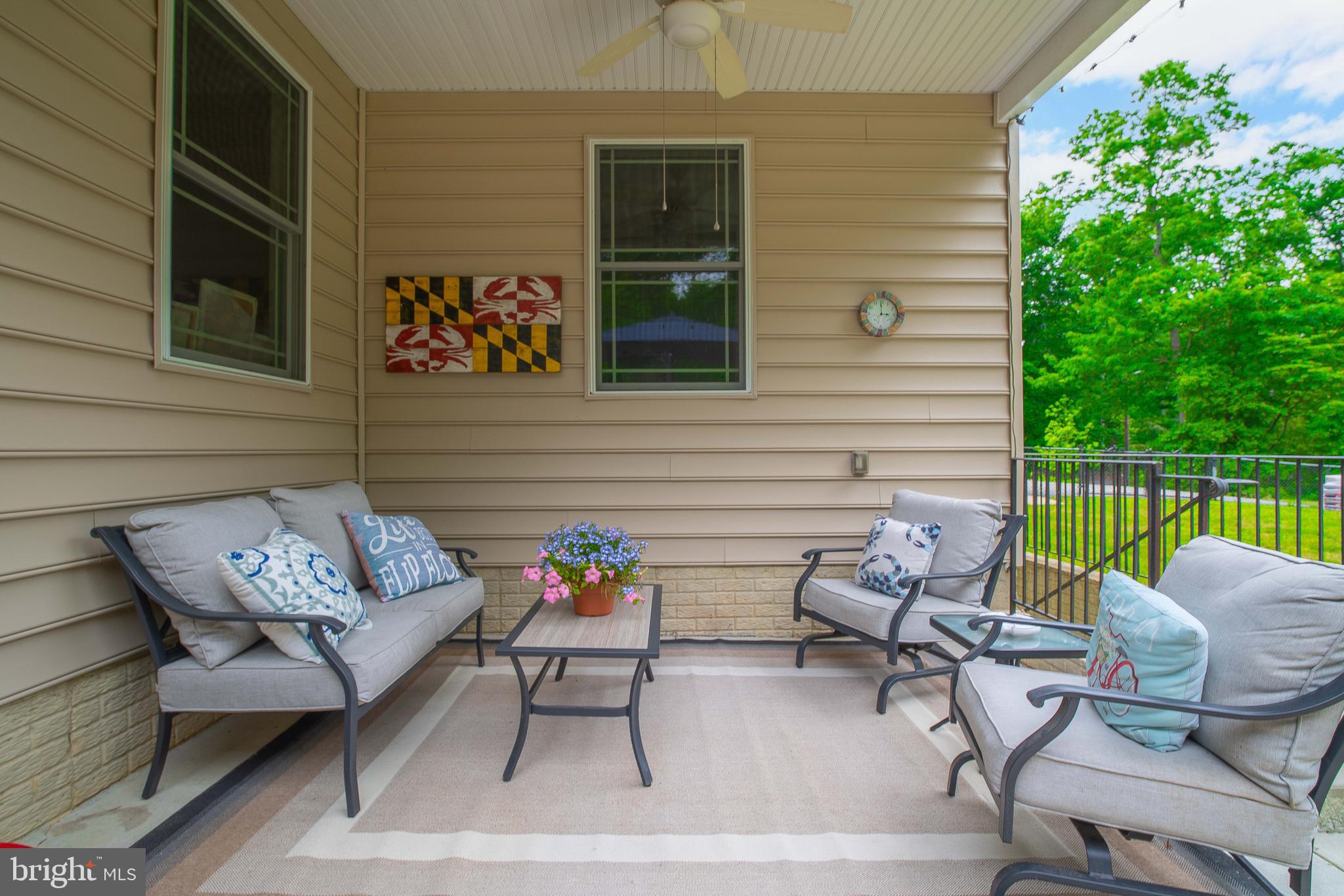 ANNAPOLIS WOODS - Residential