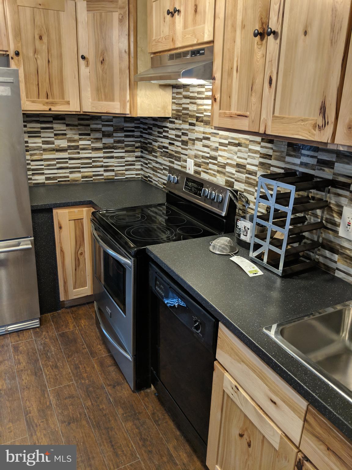 ELMWOOD - Residential