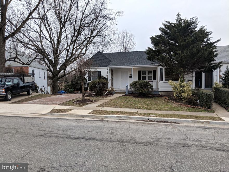 Hurry, Don't miss this completely renovated   3/4 Bedroom, 1 1/2 Bath, Semi-Detached home in          Elmwood.This home has it all. A stylist Modern   Kitchen, and Bath. Kitchen has all premium Pine Cabinets, Stainless Steal Appliances, and Laminated Countertops. This Home has been painted throughout in NeutralTones. New W/W Carpets   High  Quality Laminated Floors throughout Main Level.       The Lower Level, has all Ceramic   Tile floors 3rd Bedroom, and a possible 4th Bedroom. Large      Workshop and Utility Room, New Washer and     Dryer Upgraded Furnance and A/C. New Gas Hot Water Heater as well. New Dual Pane Windows.    A  new Composite Roof  This home enjoys the       Largest Fenced Rear Yard of the Neighborhood. BackS to a Stream and Open Area.This Home is      Complimented with 2 Large concrete Sheds and a       Brick Grotto Perfect for your Enertaining Great  Stater Home. Call for your Appoinment Today