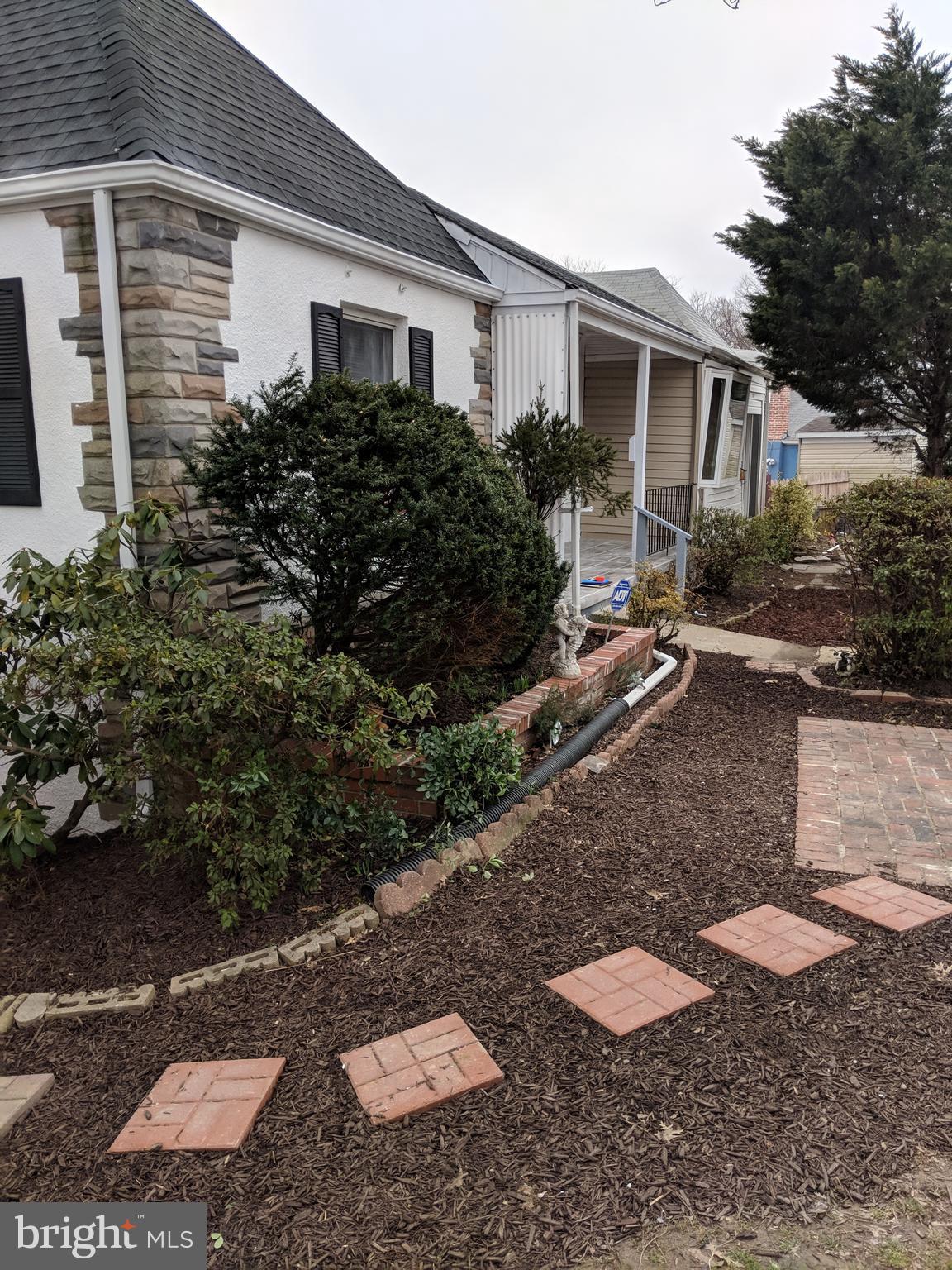 ELMWOOD - Residential