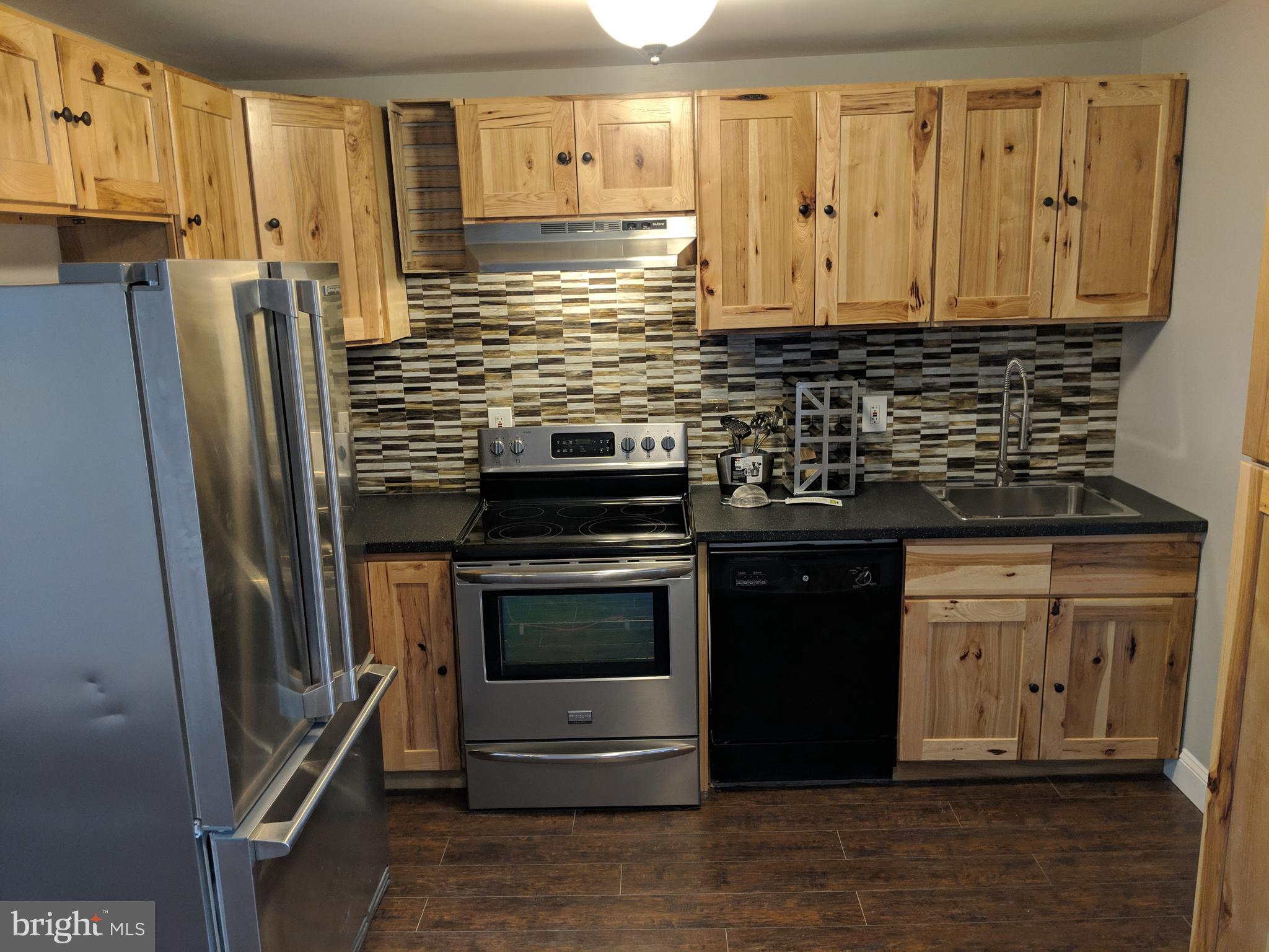 ELMWOOD - Residential