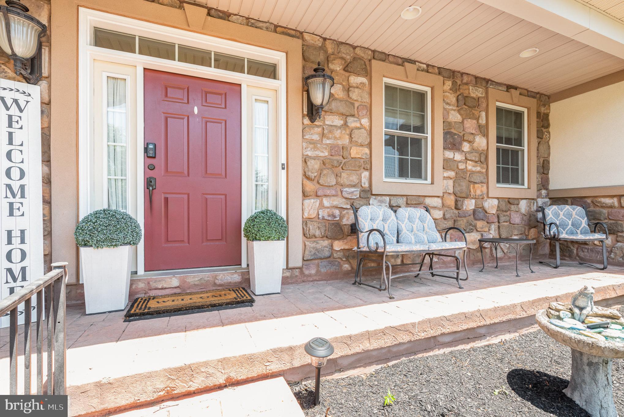 2452 MERCEDES COURT