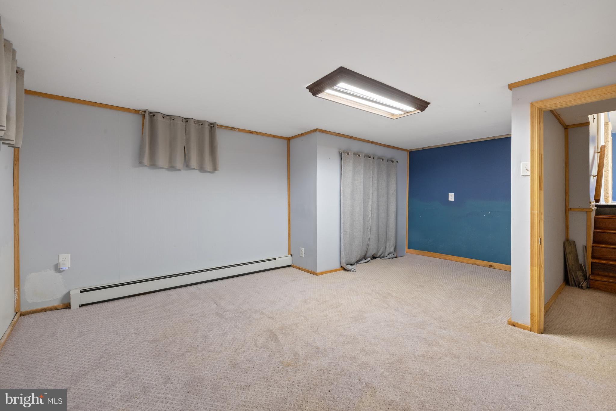 WATERBURY HEIGHTS - Residential