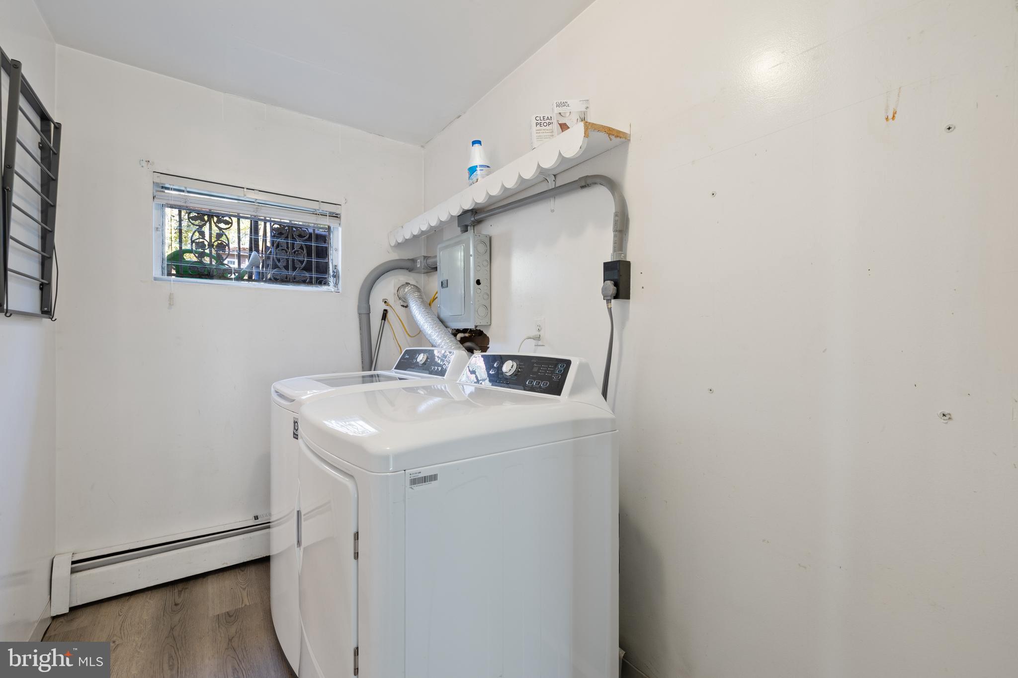 WATERBURY HEIGHTS - Residential