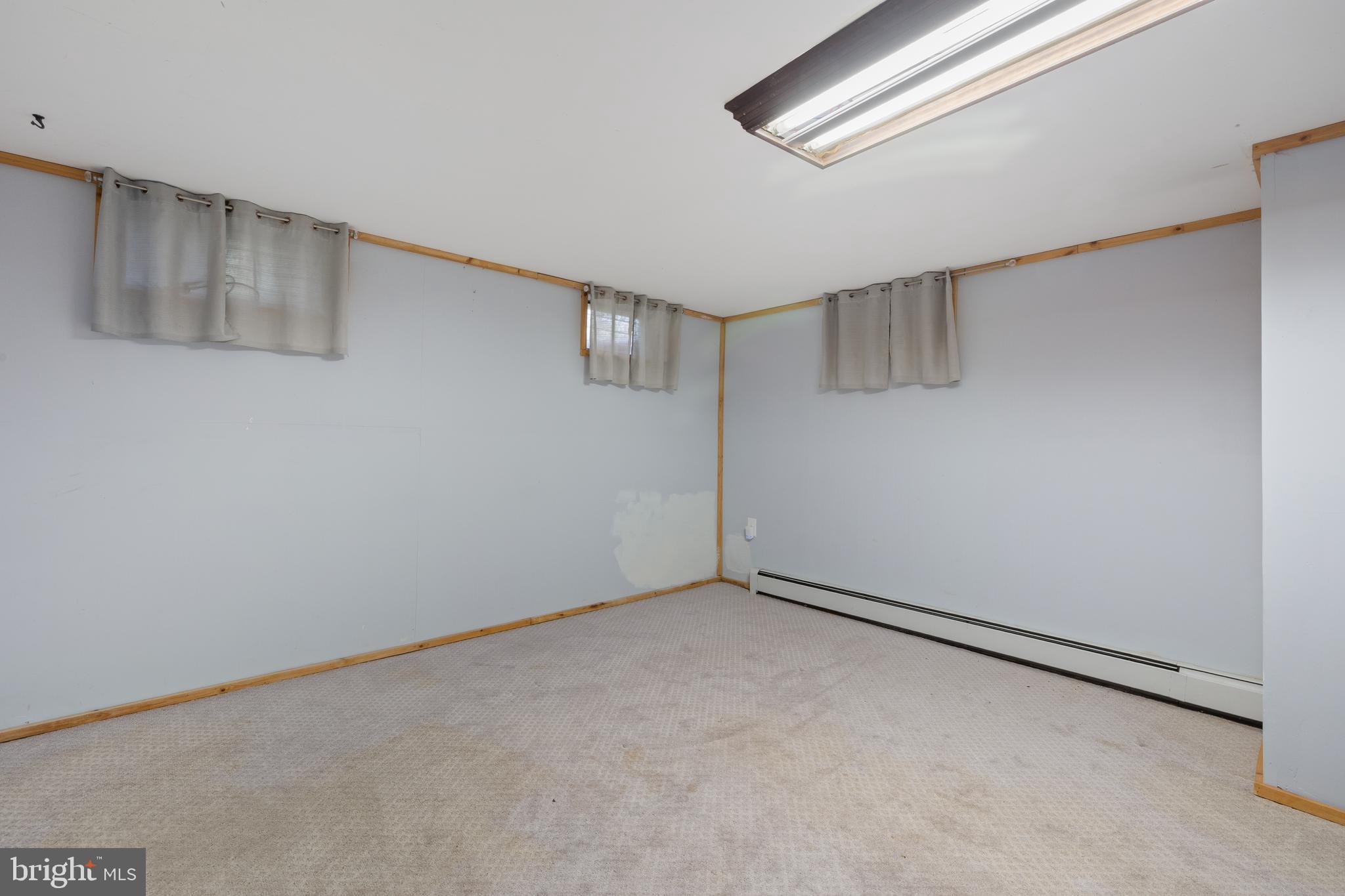 WATERBURY HEIGHTS - Residential