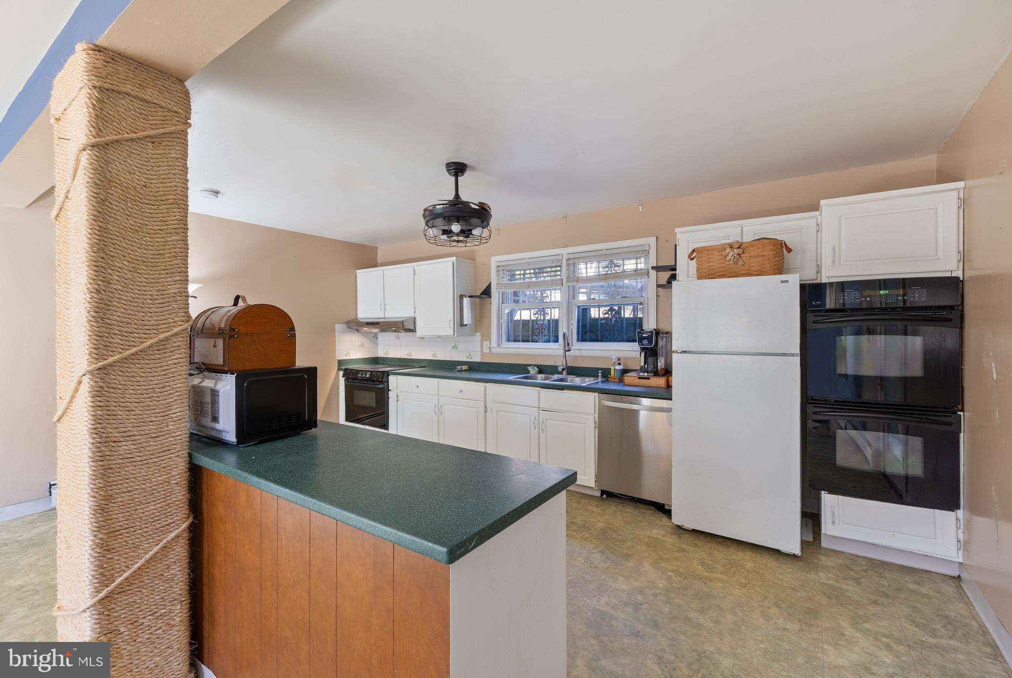 WATERBURY HEIGHTS - Residential