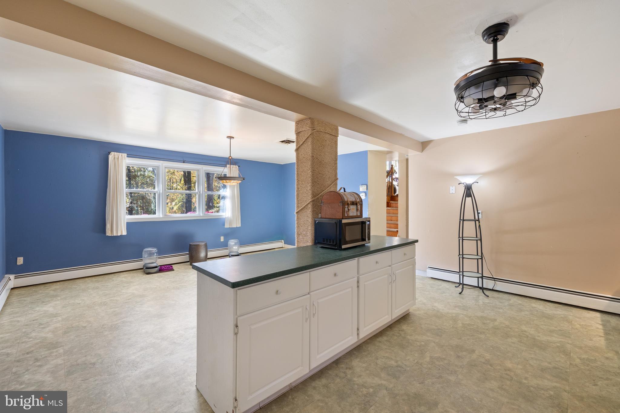 WATERBURY HEIGHTS - Residential