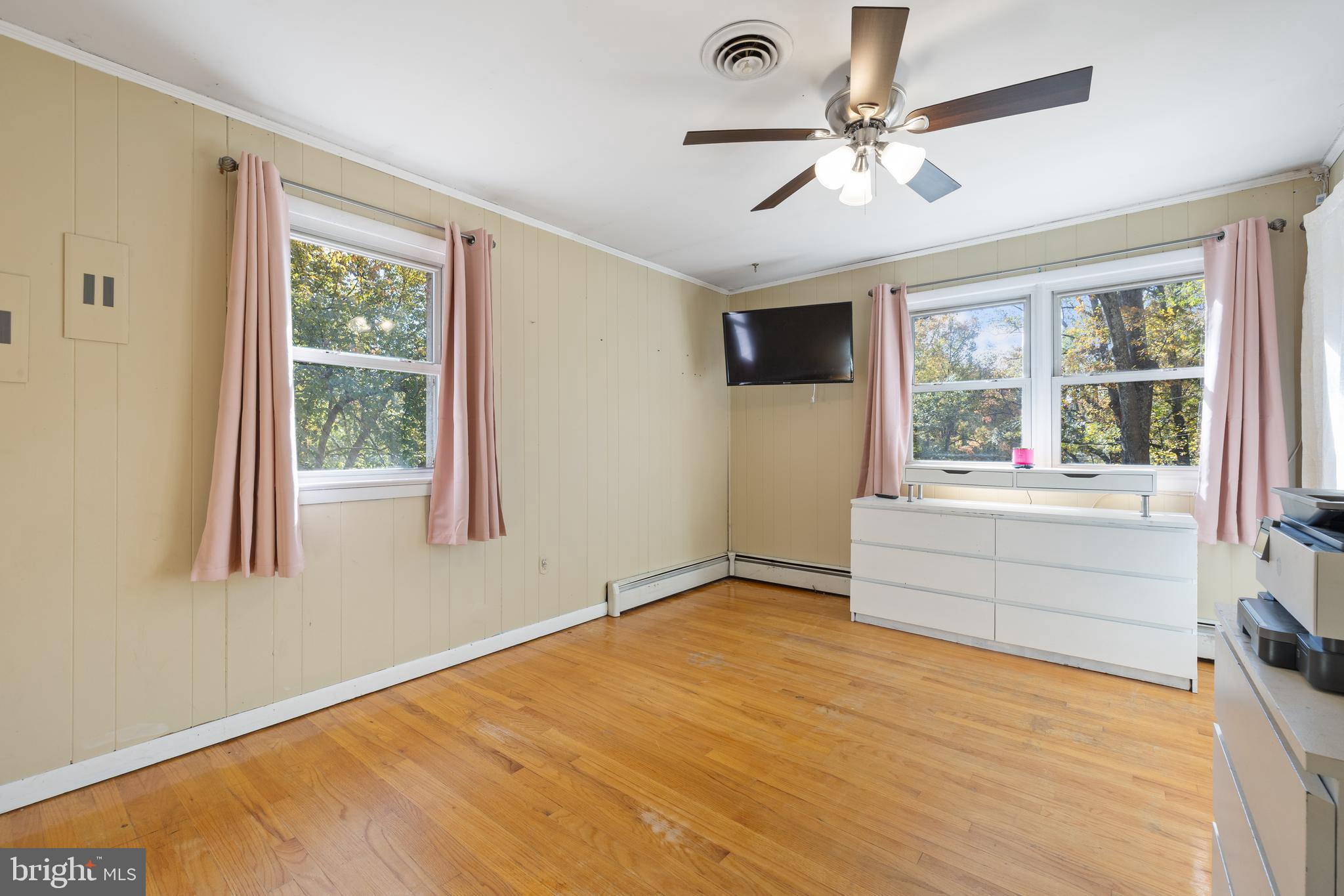 WATERBURY HEIGHTS - Residential