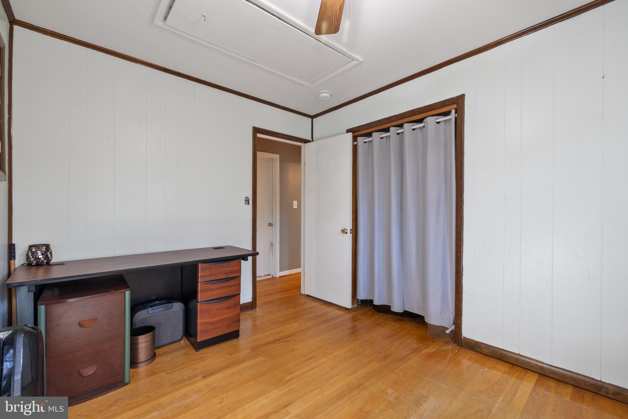 WATERBURY HEIGHTS - Residential