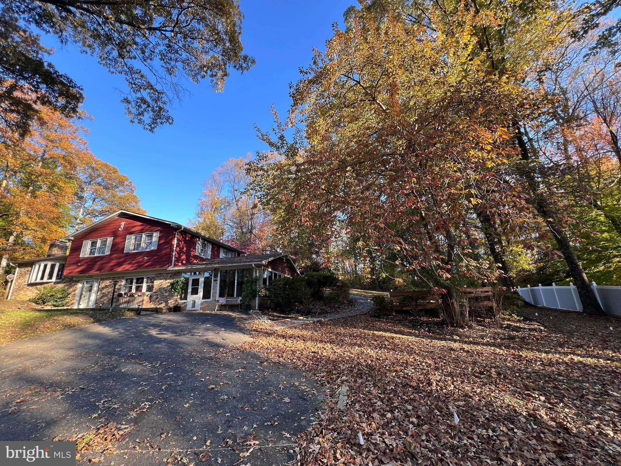 WATERBURY HEIGHTS - Residential