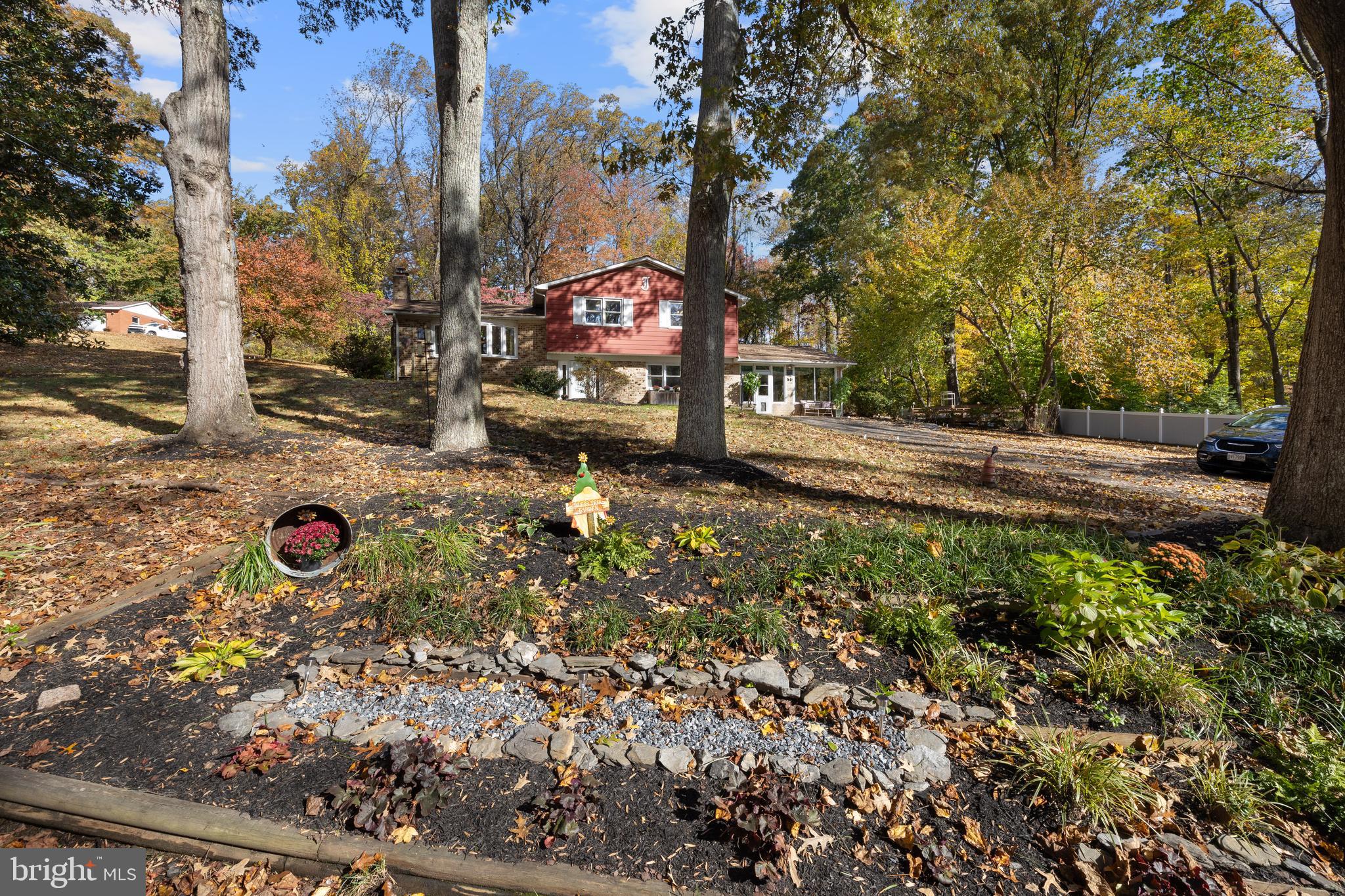 WATERBURY HEIGHTS - Residential