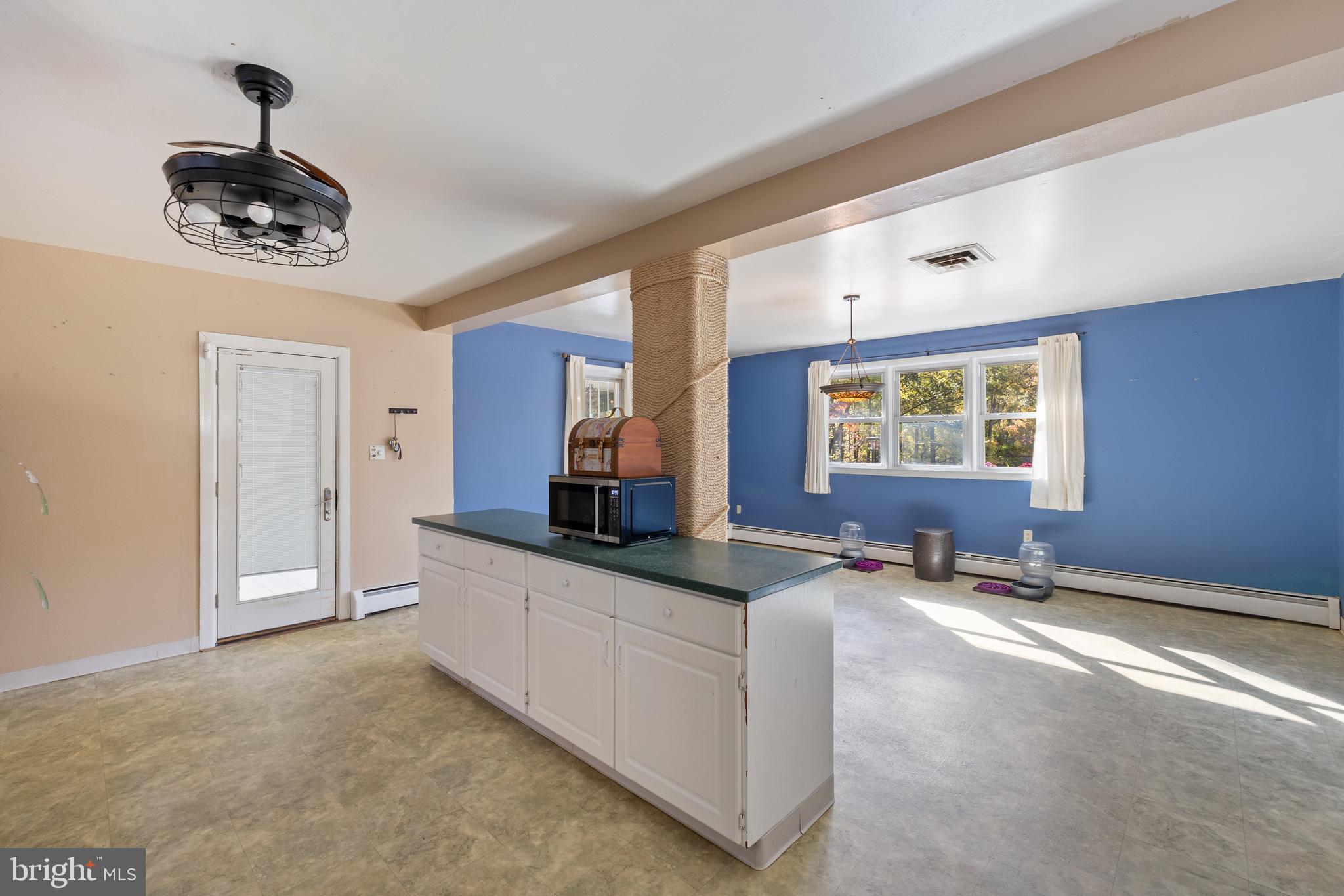 WATERBURY HEIGHTS - Residential