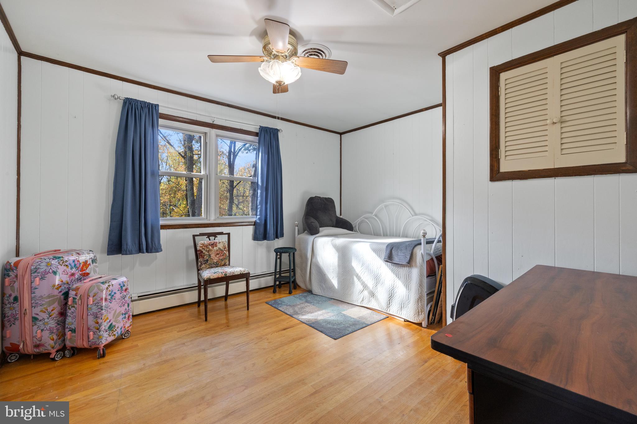 WATERBURY HEIGHTS - Residential