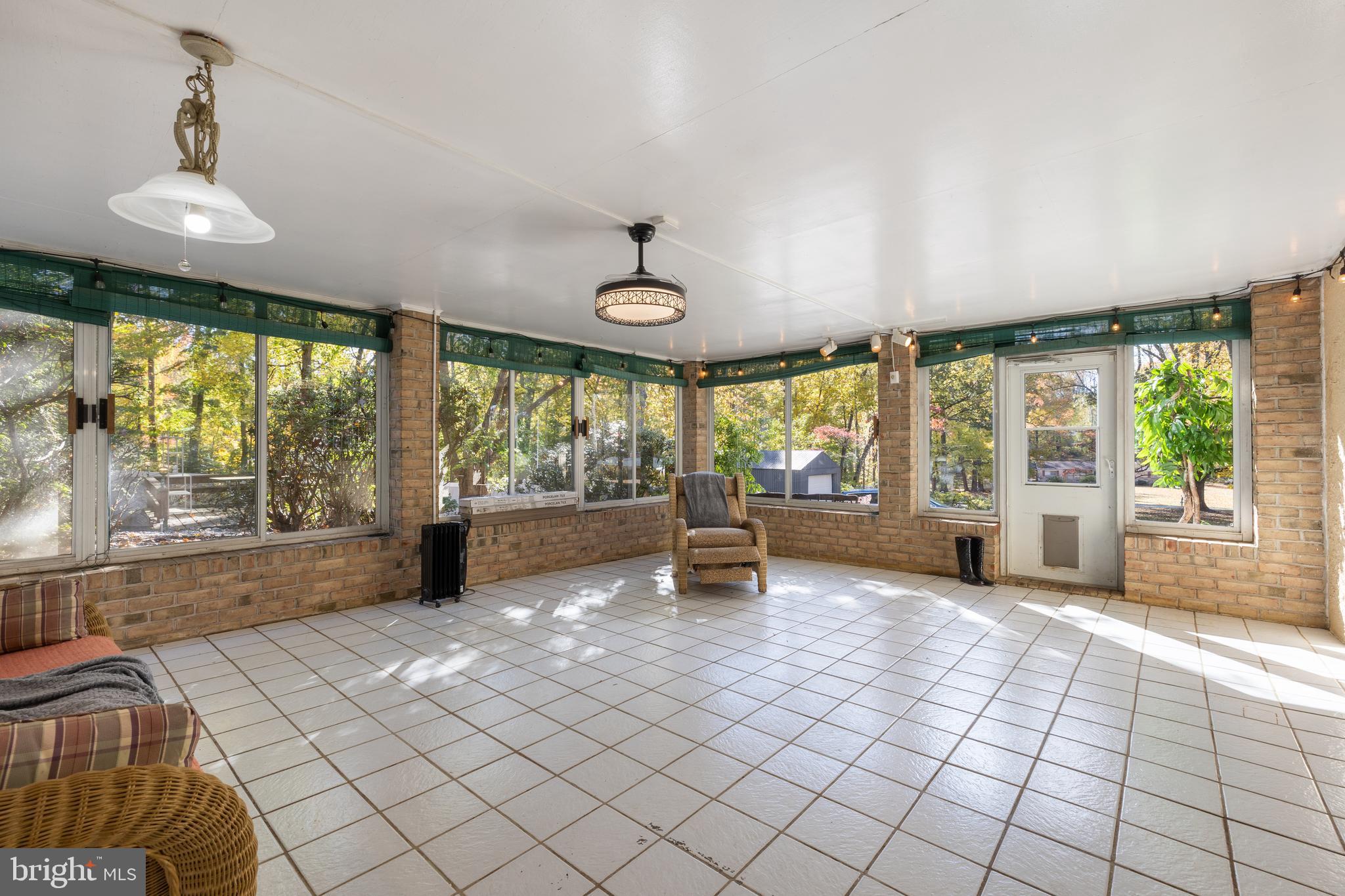 WATERBURY HEIGHTS - Residential