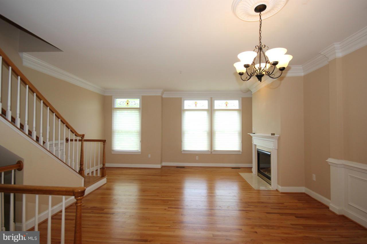 BROMPTONS - Residential Lease