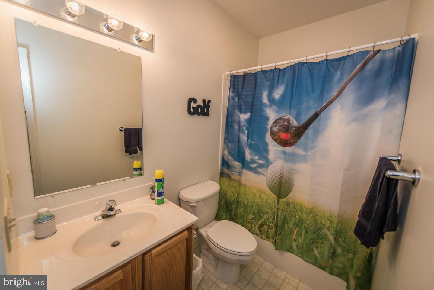 THE WOODS - Residential Lease